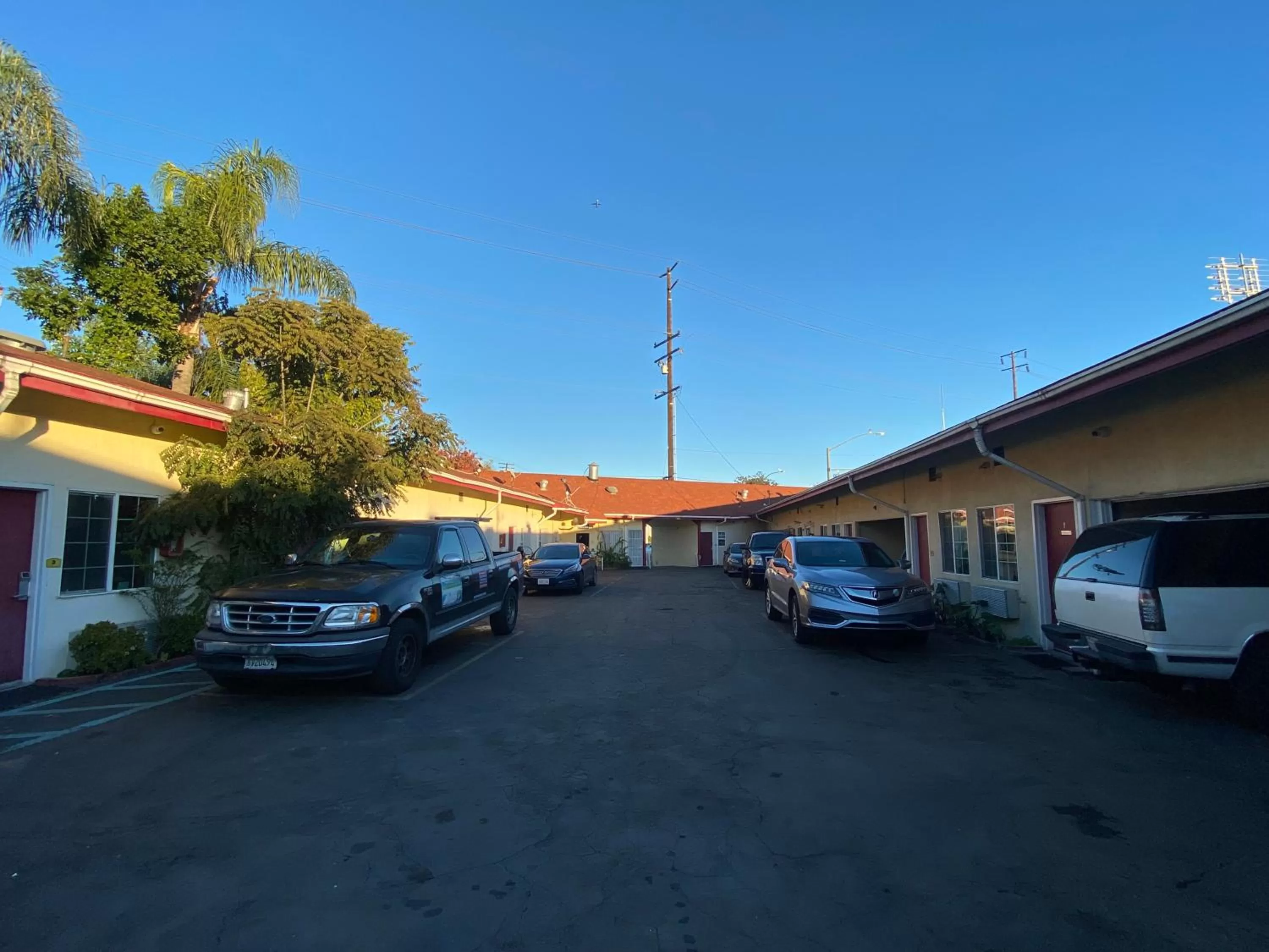 Property building in Sands Inn