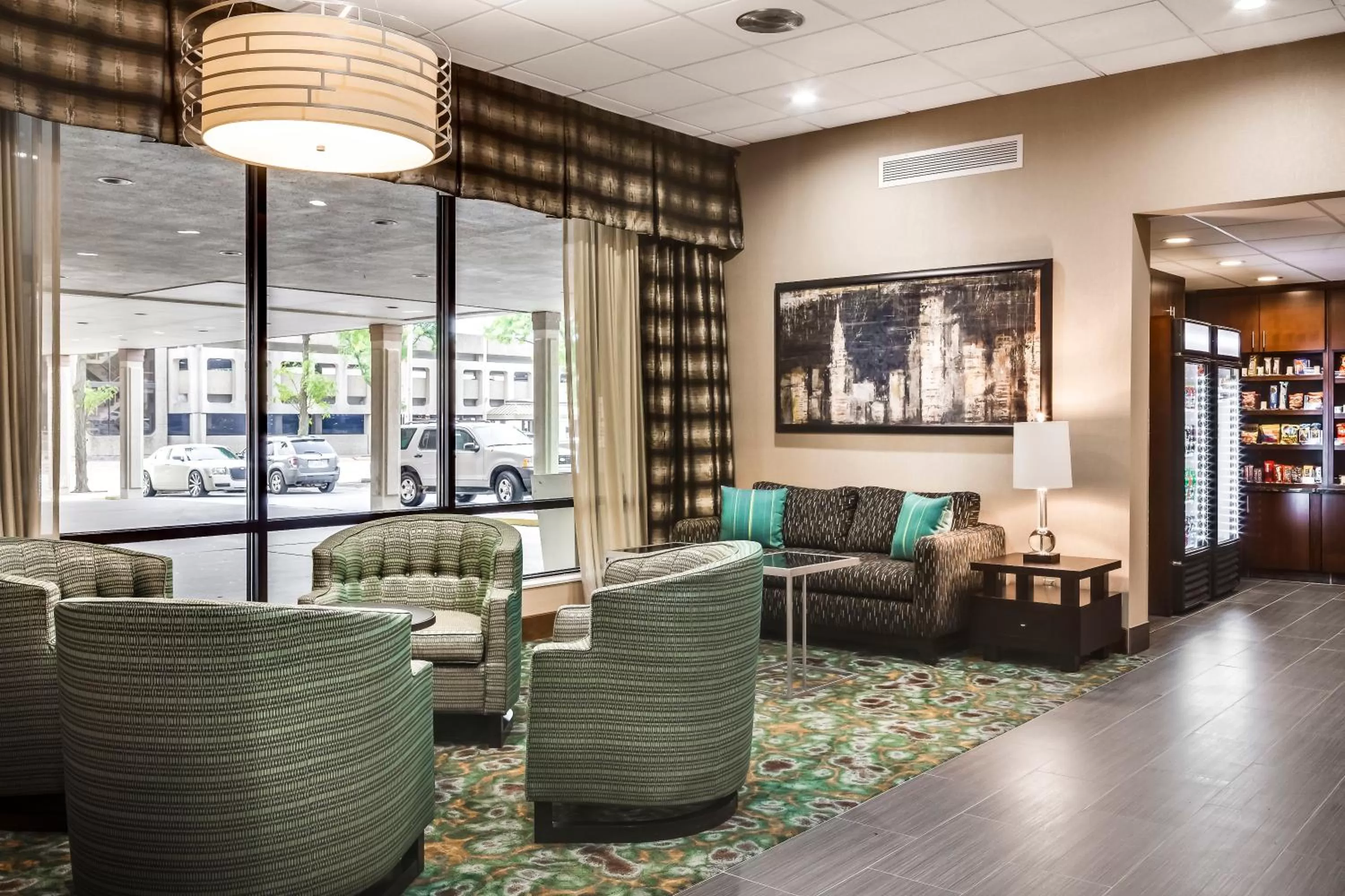 Property building in Holiday Inn Rock Island-Quad Cities by IHG