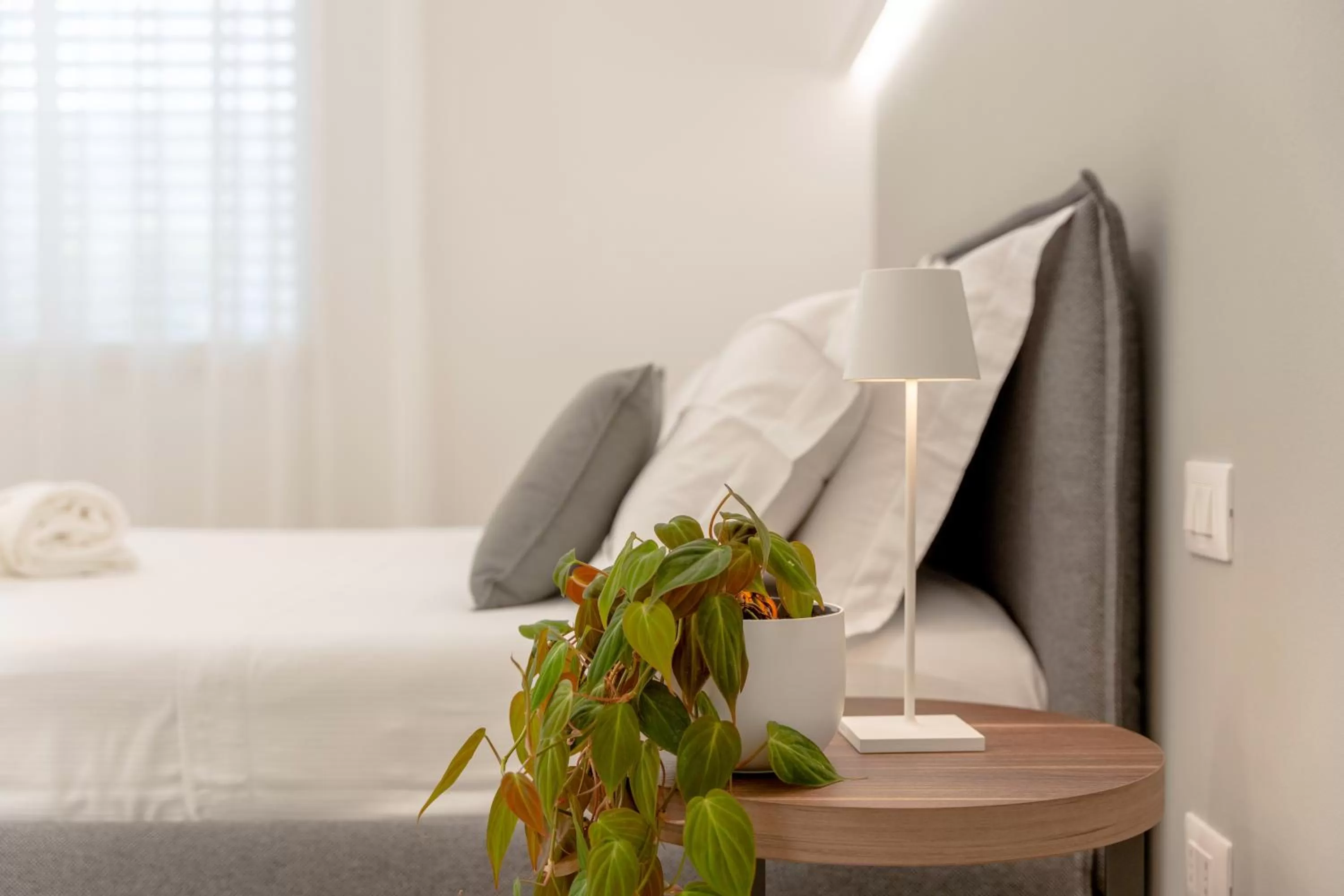 Bed, Seating Area in Daline Holiday Rooms