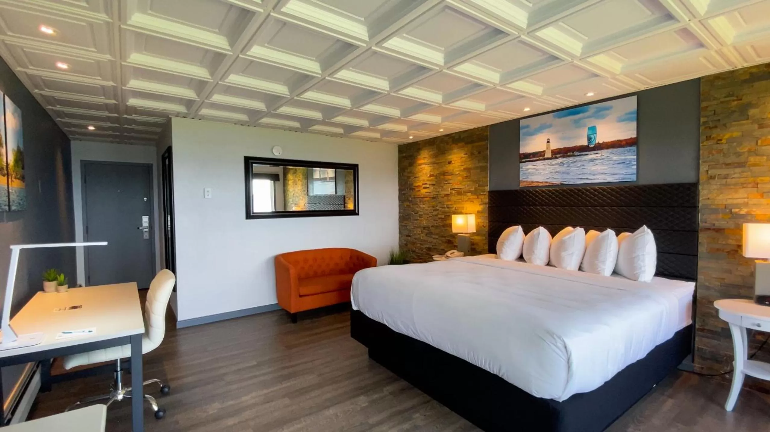 Bed in Terrace Bay Hotel - Lakefront