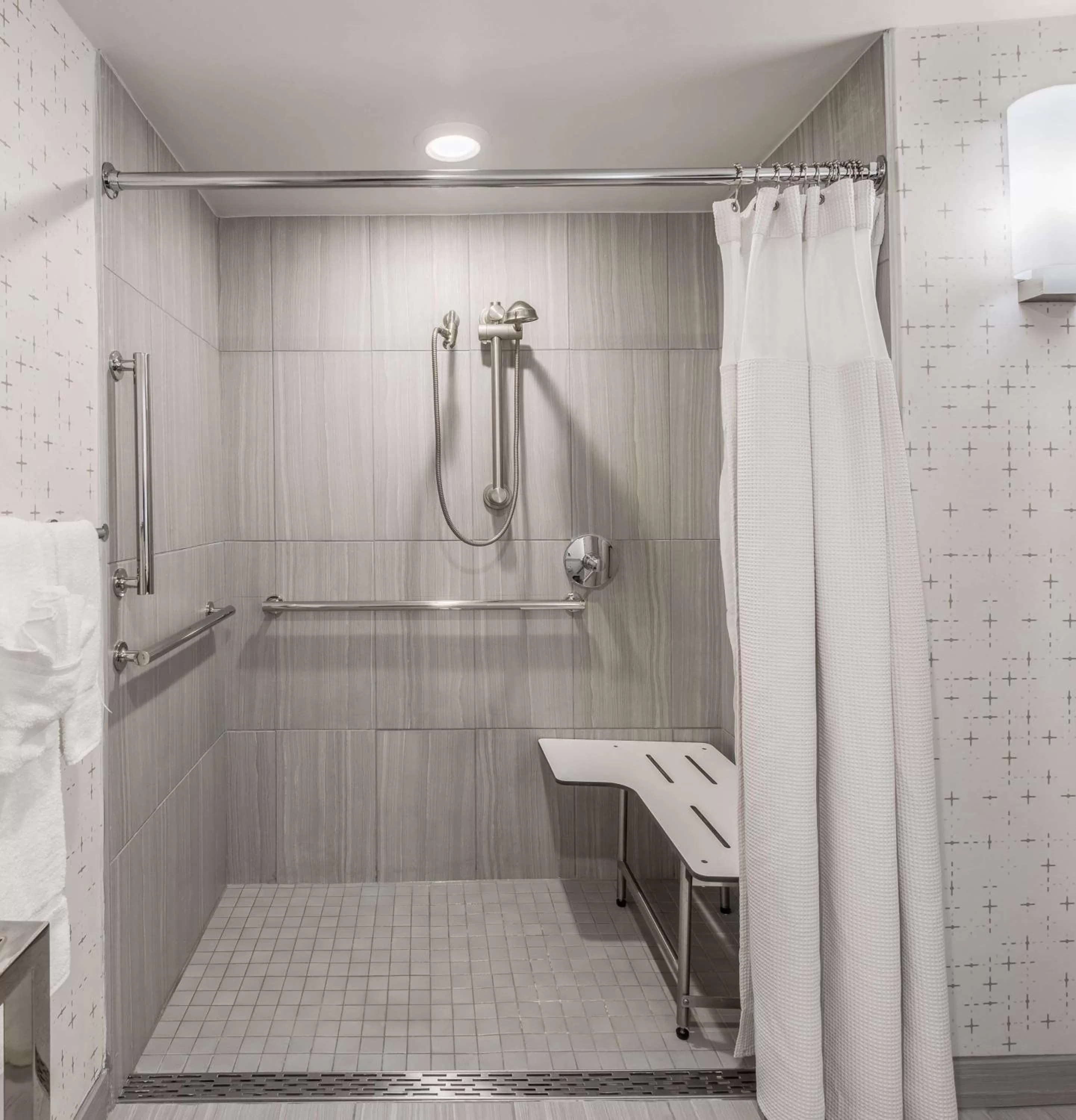 Bathroom in Sonesta Denver Downtown