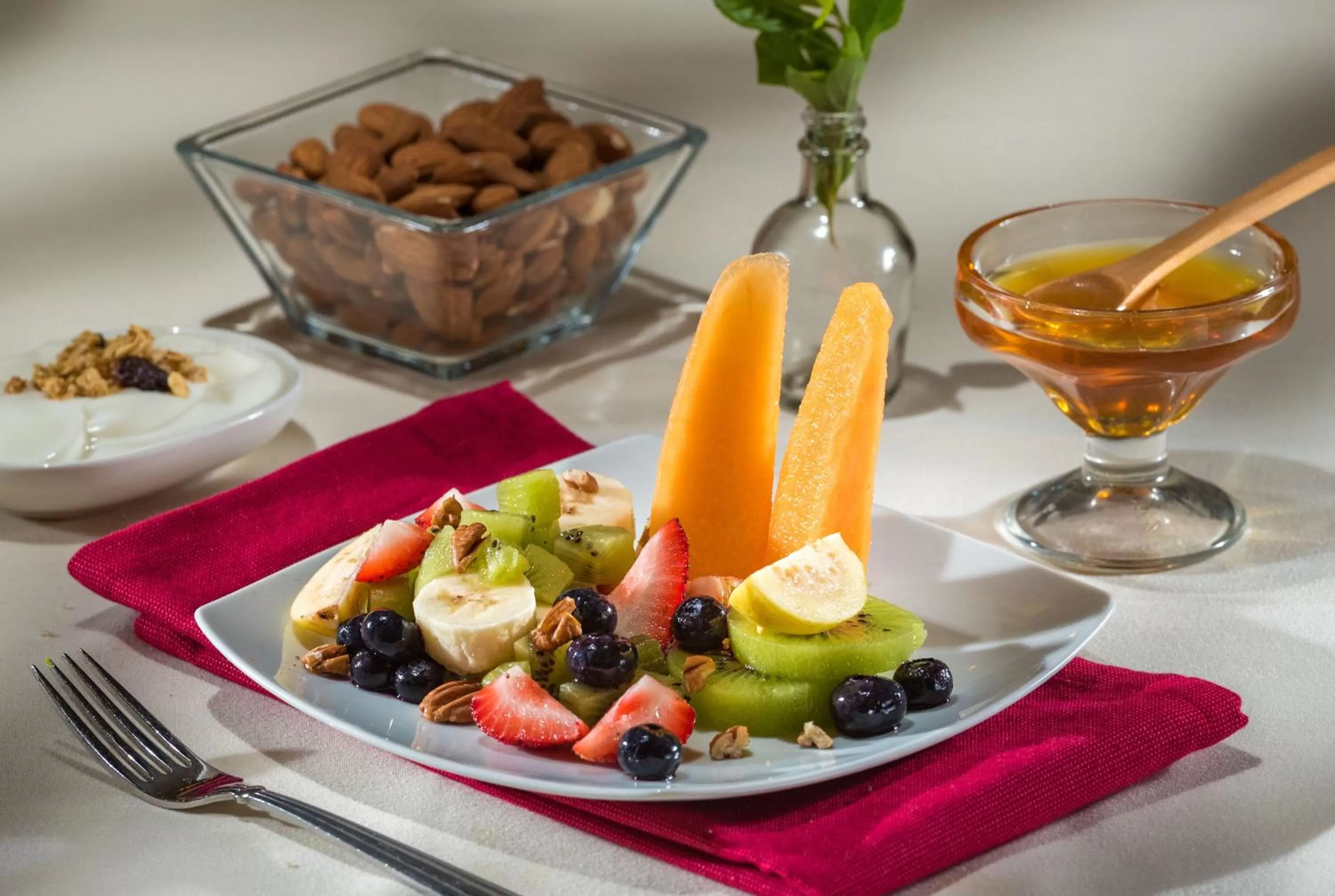 Continental breakfast in Safi Royal Luxury Metropolitan