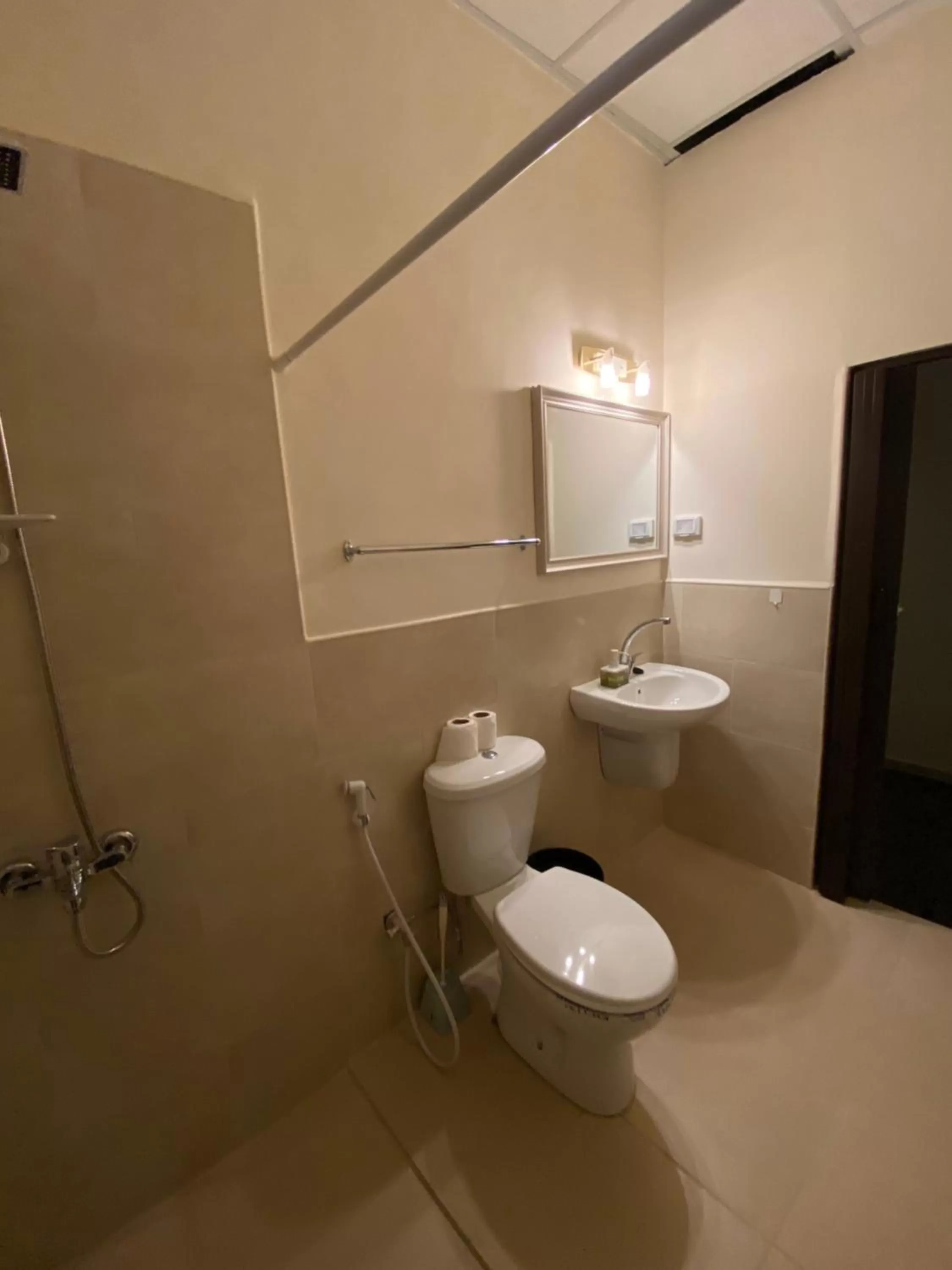 Bathroom in City Citadel Hotel,Amman