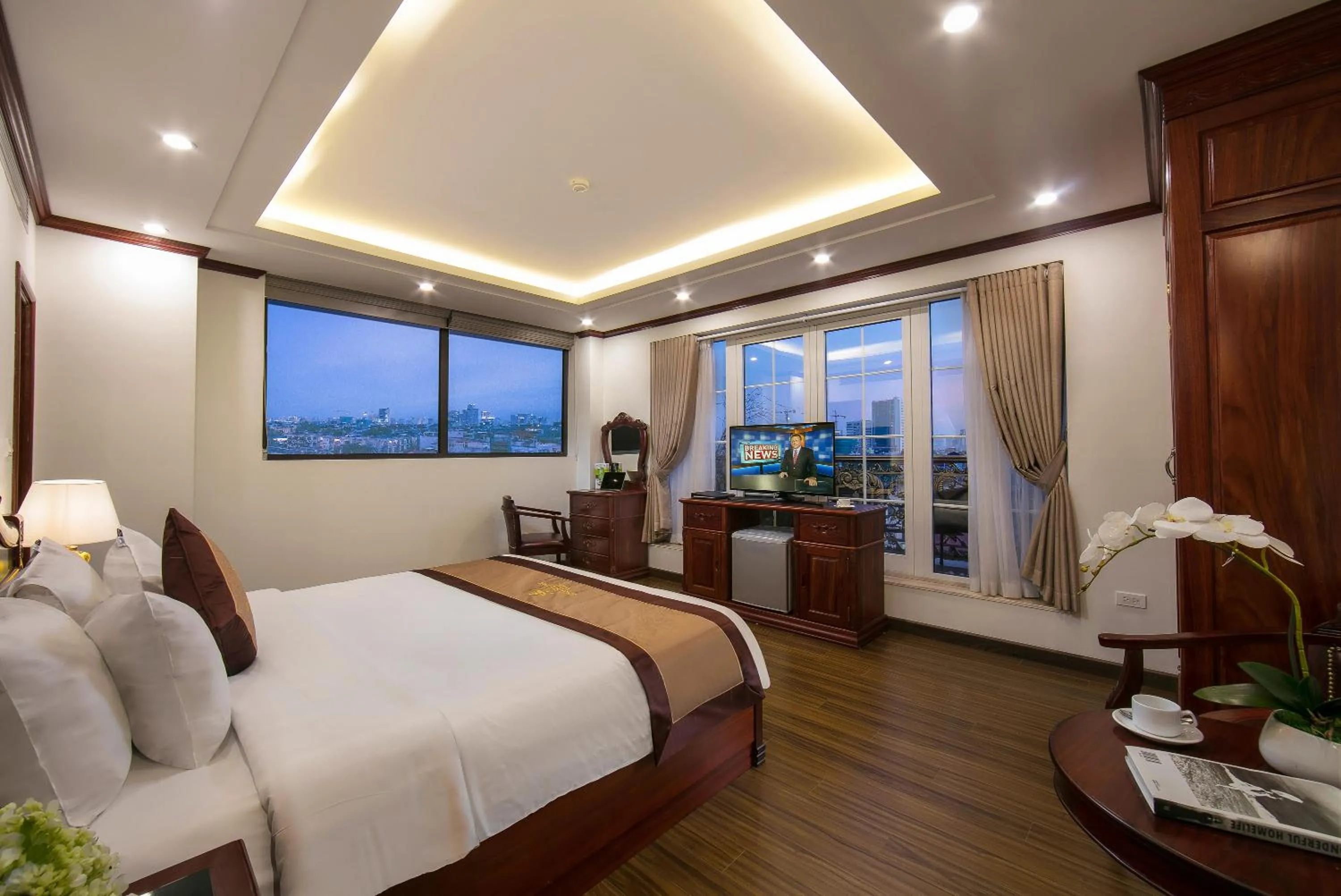 Bedroom, Bed in Royal St Hanoi Hotel