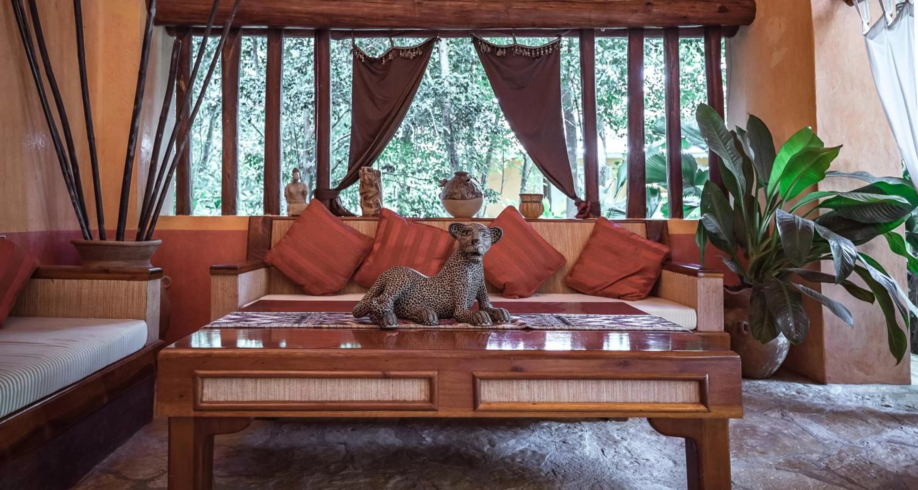 Patio in Hotel Boutique Quinta Chanabnal