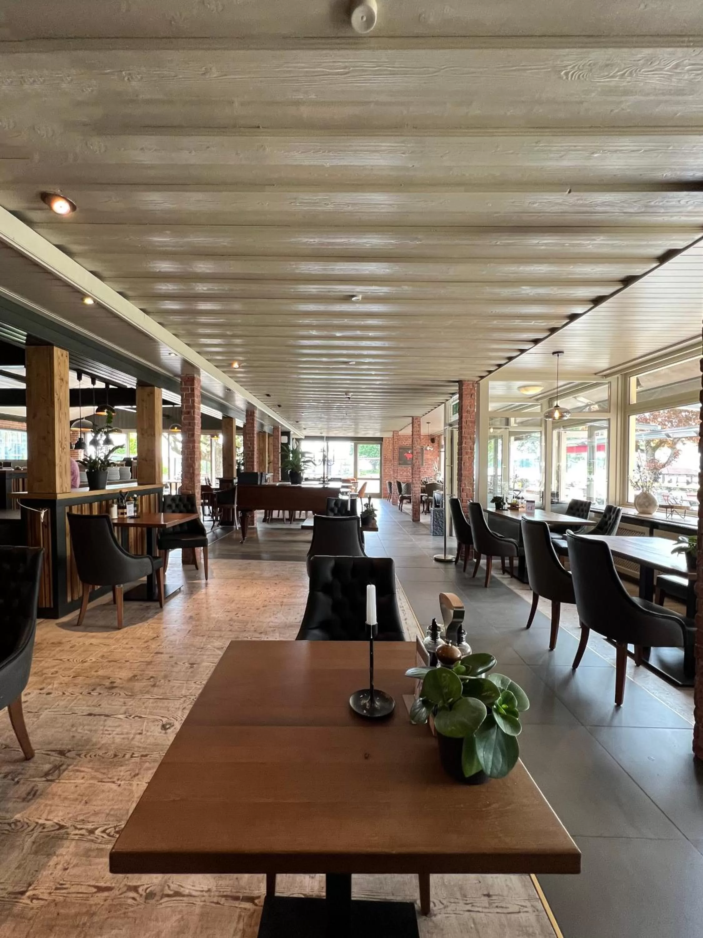 Restaurant/places to eat in Hotel Schlossblick Chiemsee