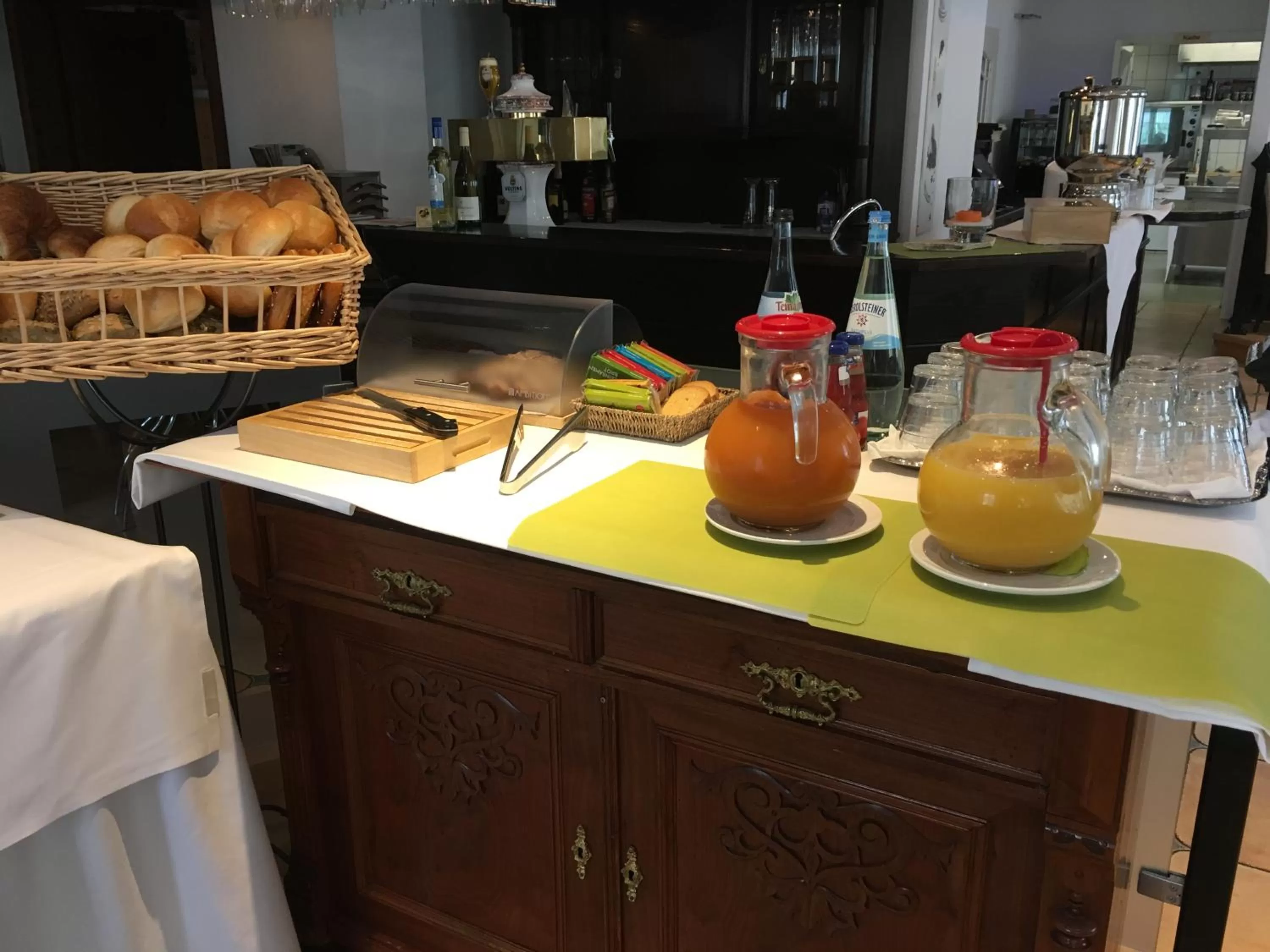 Breakfast in Landhotel Weißer Hahn