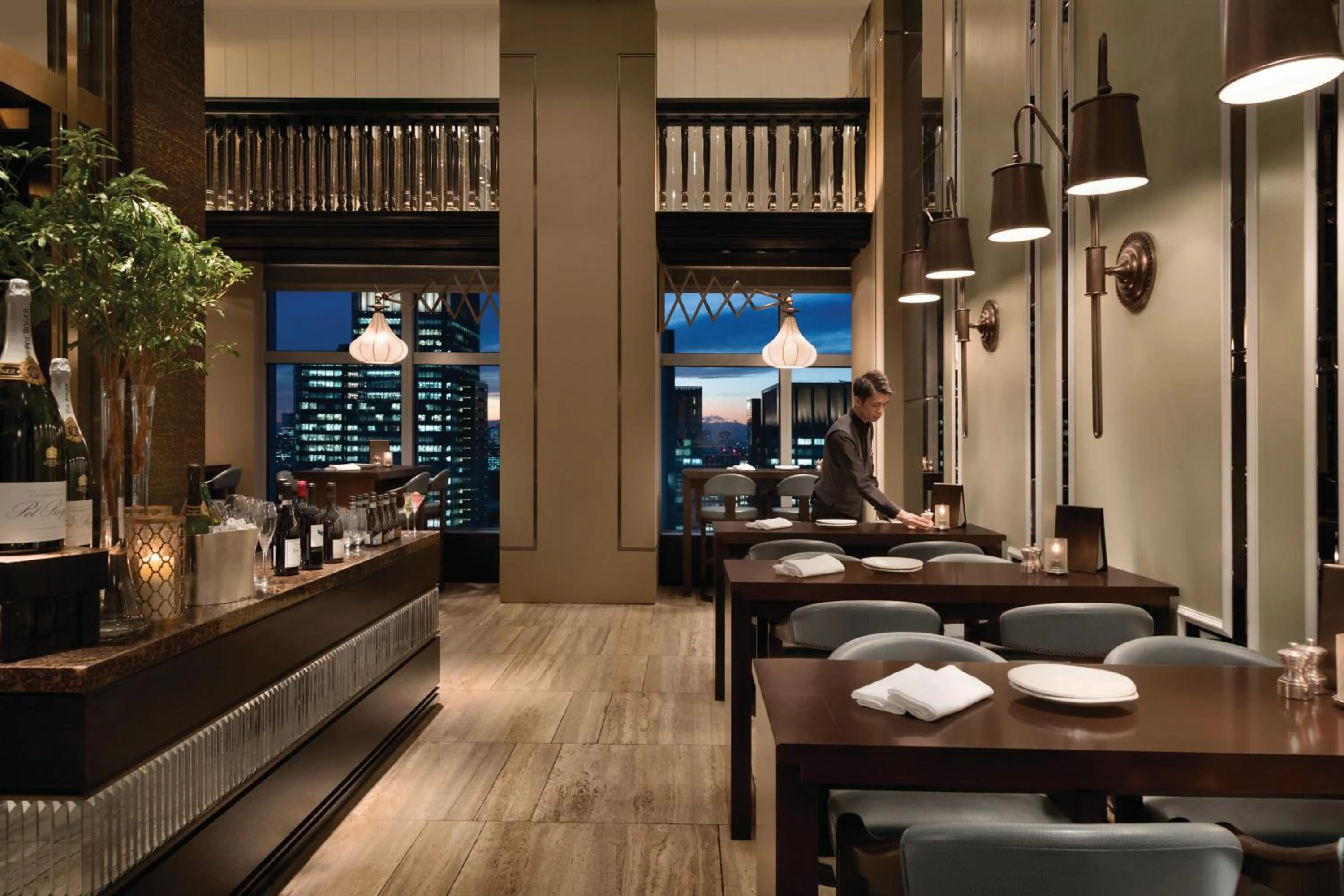 Restaurant/places to eat in Shangri-La Tokyo