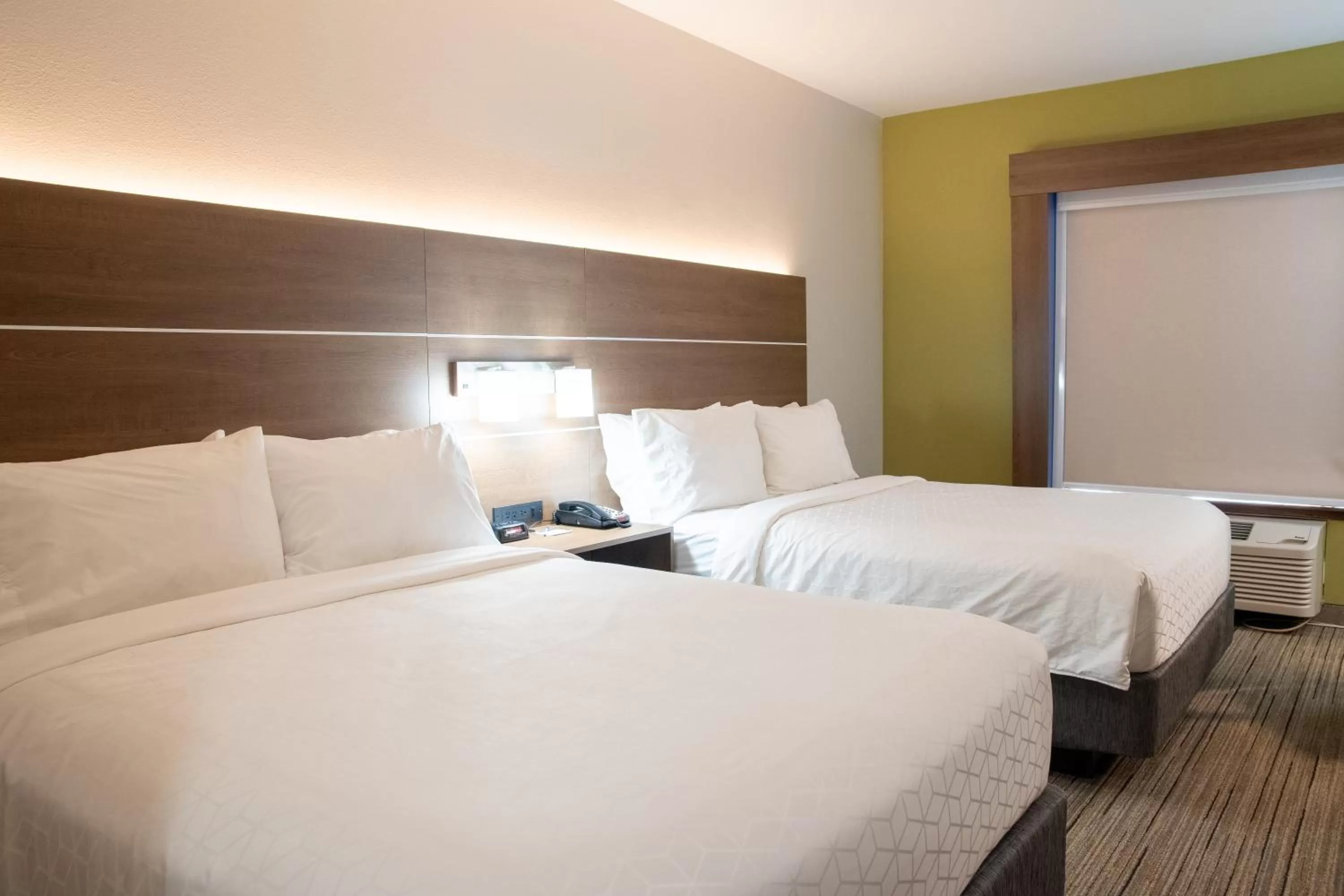 Photo of the whole room, Bed in Holiday Inn Express Hotel and Suites Natchitoches by IHG