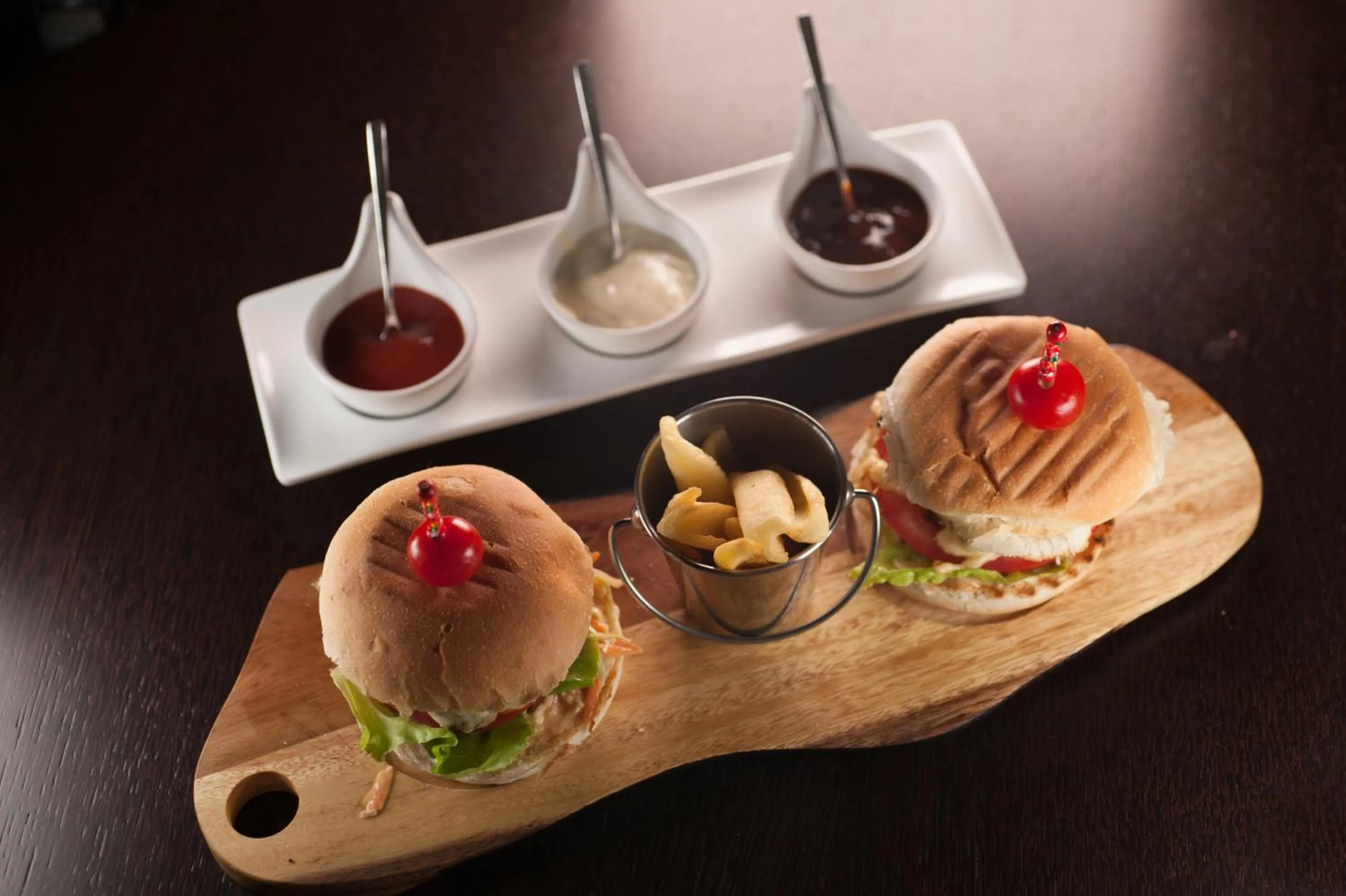 Restaurant/places to eat in Hotel Moskva