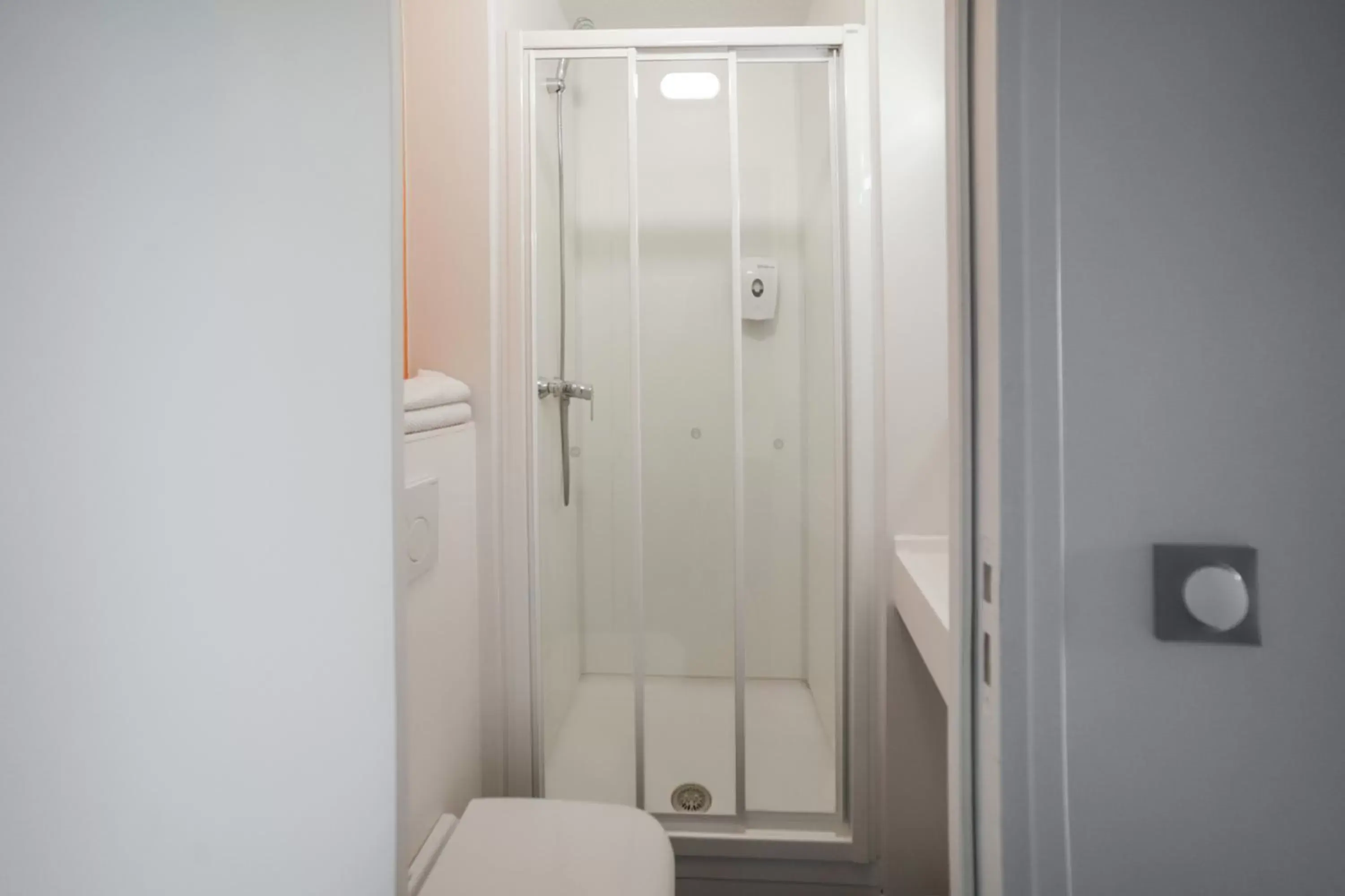 Double Room in Premiere Classe Arras - Tilloy Les Mofflaine Double Room in Premiere Classe Arras - Tilloy Les Mofflaine