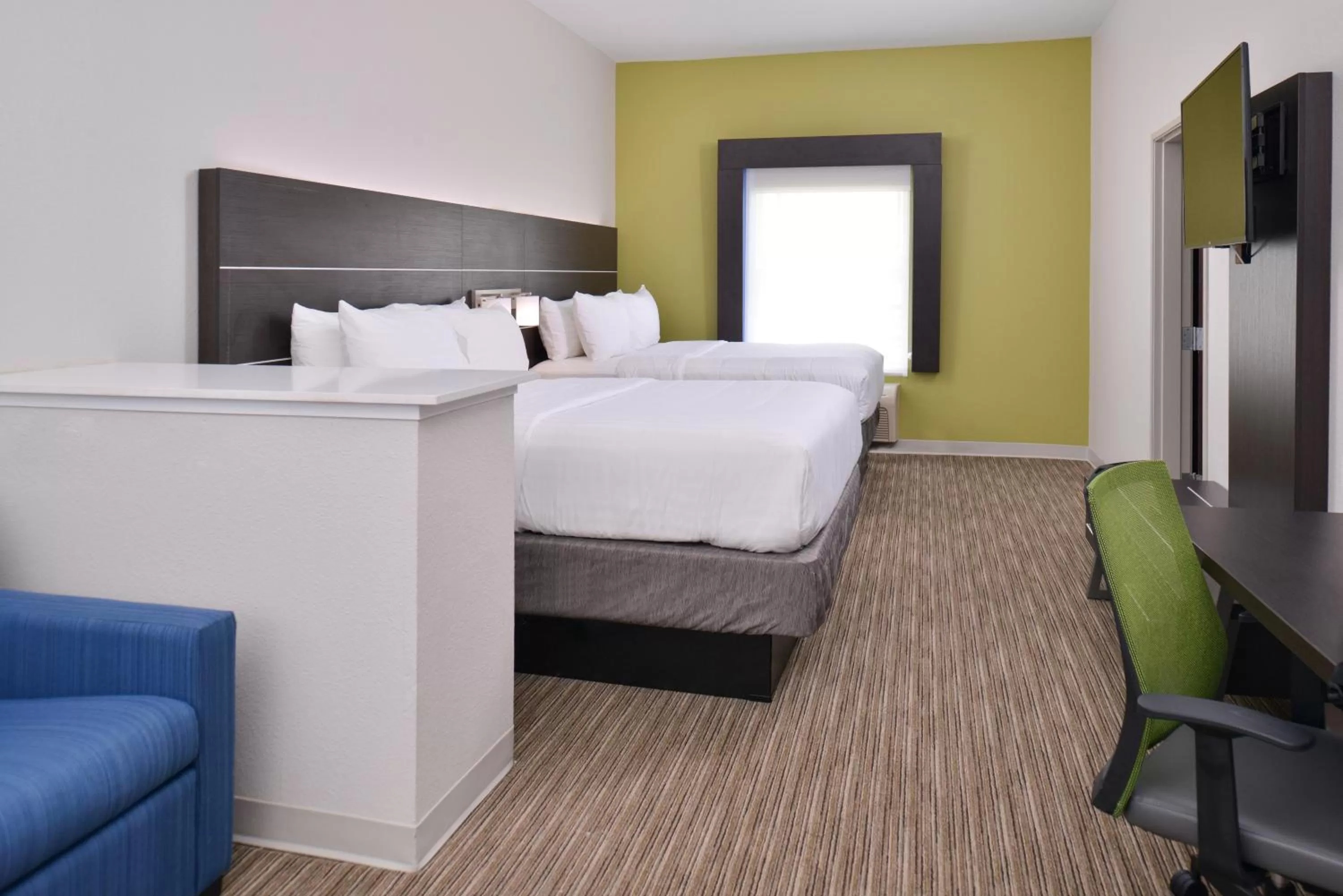 Photo of the whole room, Bed in Holiday Inn Express & Suites Corpus Christi-N Padre Island by IHG