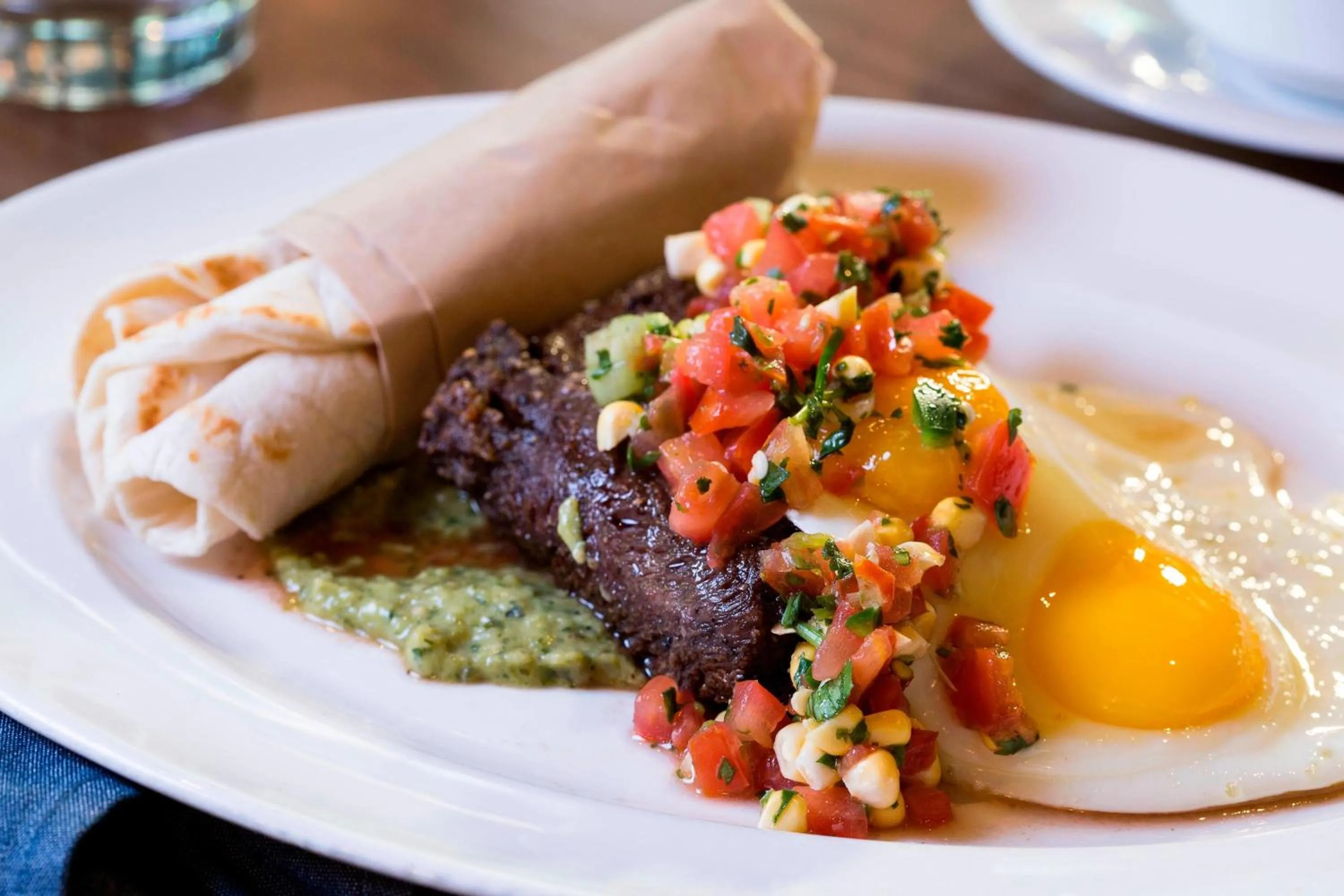 Restaurant/places to eat in JW Marriott Austin