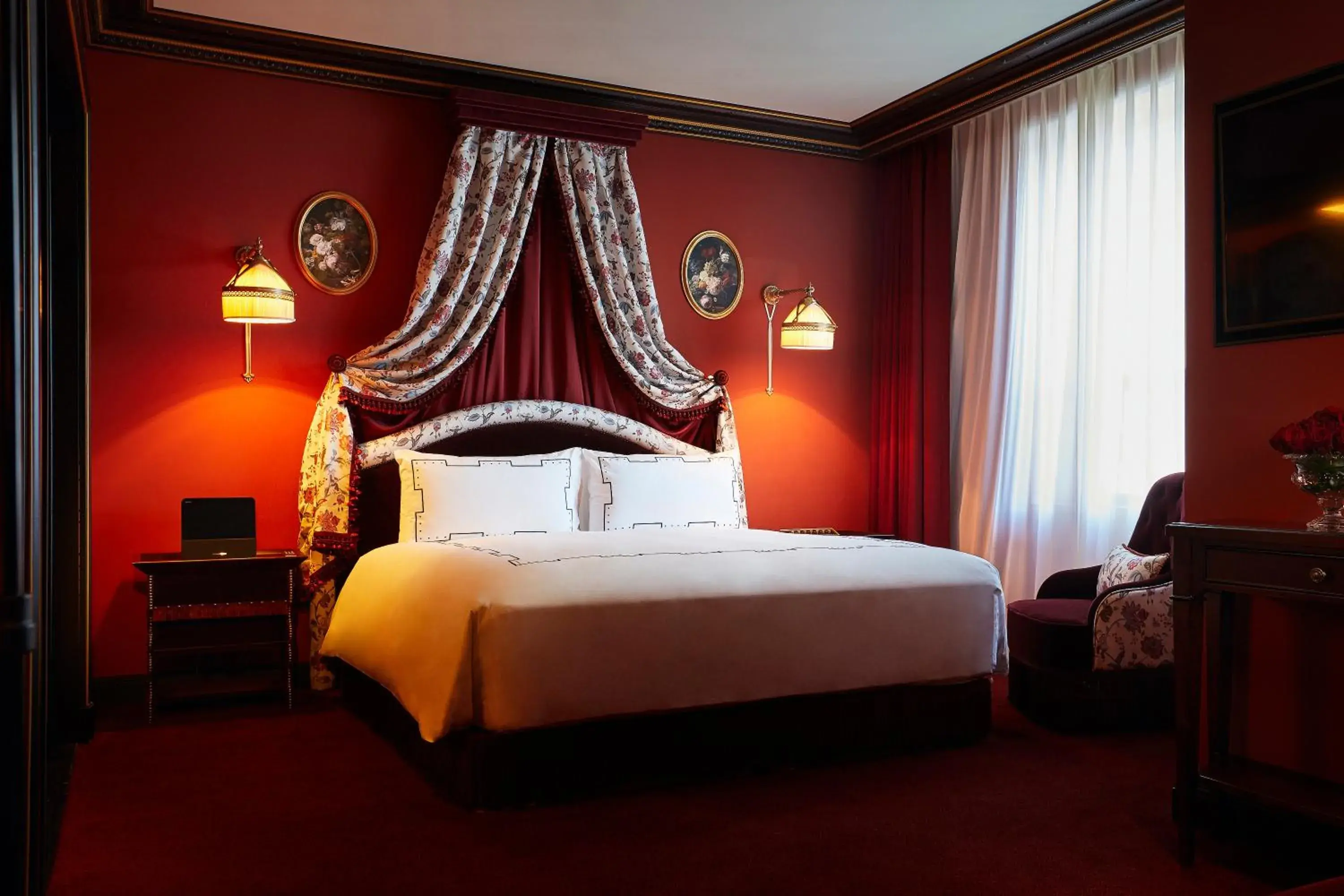 Secret Grand Deluxe King - Club Lounge Access Included in L'Escape Hotel Secret Grand Deluxe King - Club Lounge Access Included in L'Escape Hotel