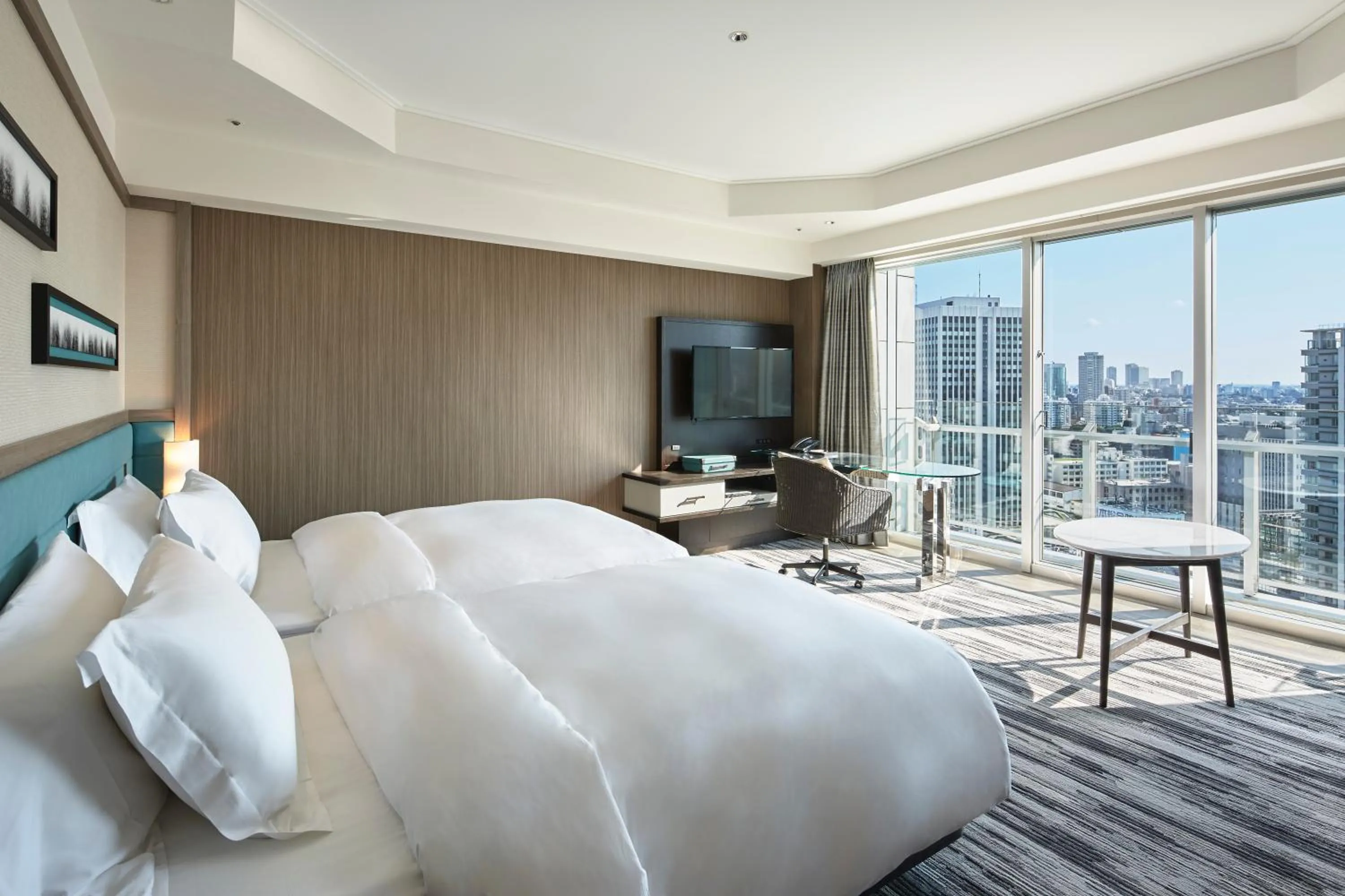 Photo of the whole room, Bed in The Prince Park Tower Tokyo - Preferred Hotels & Resorts, LVX Collection