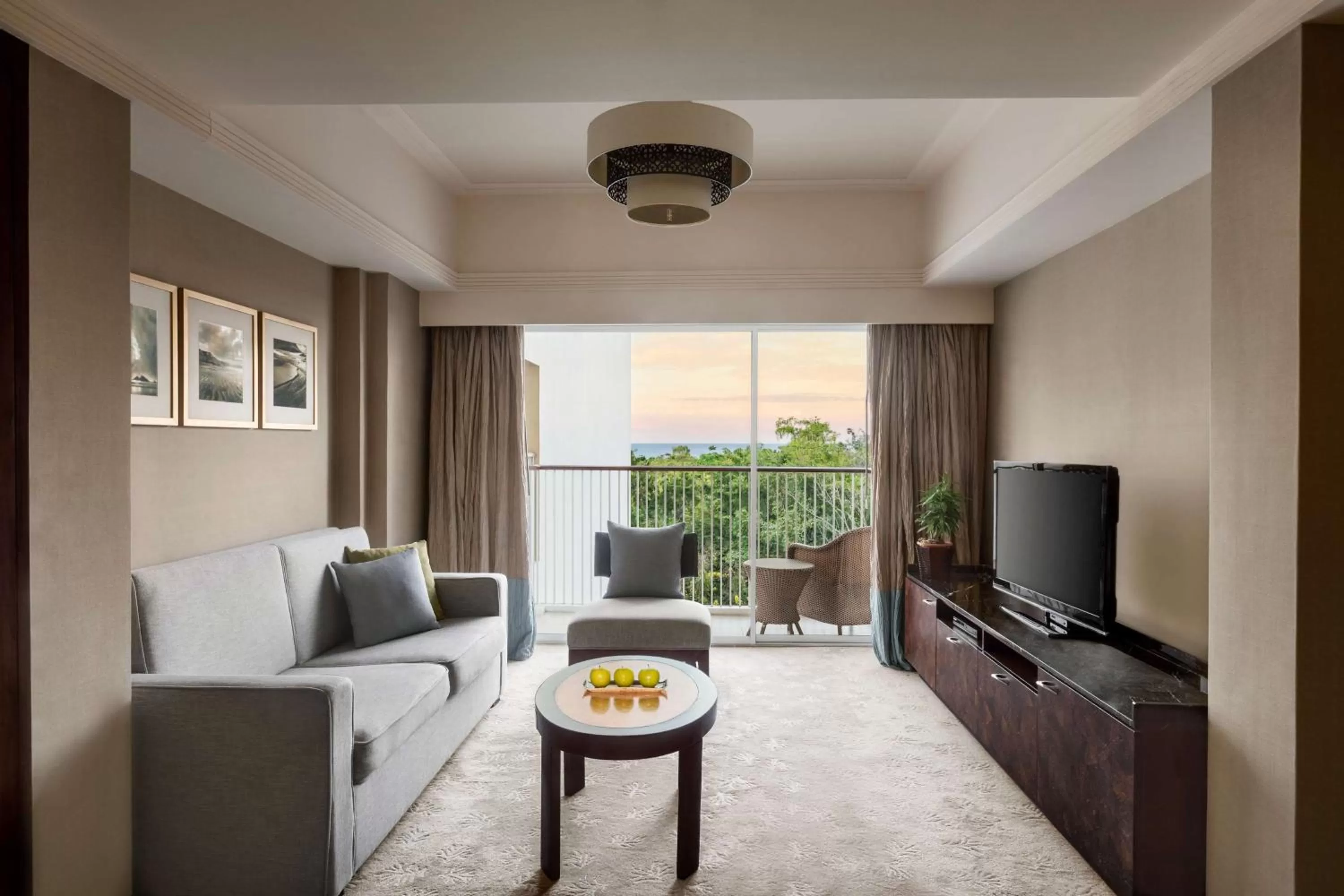 Photo of the whole room in Shangri-La Mactan, Cebu