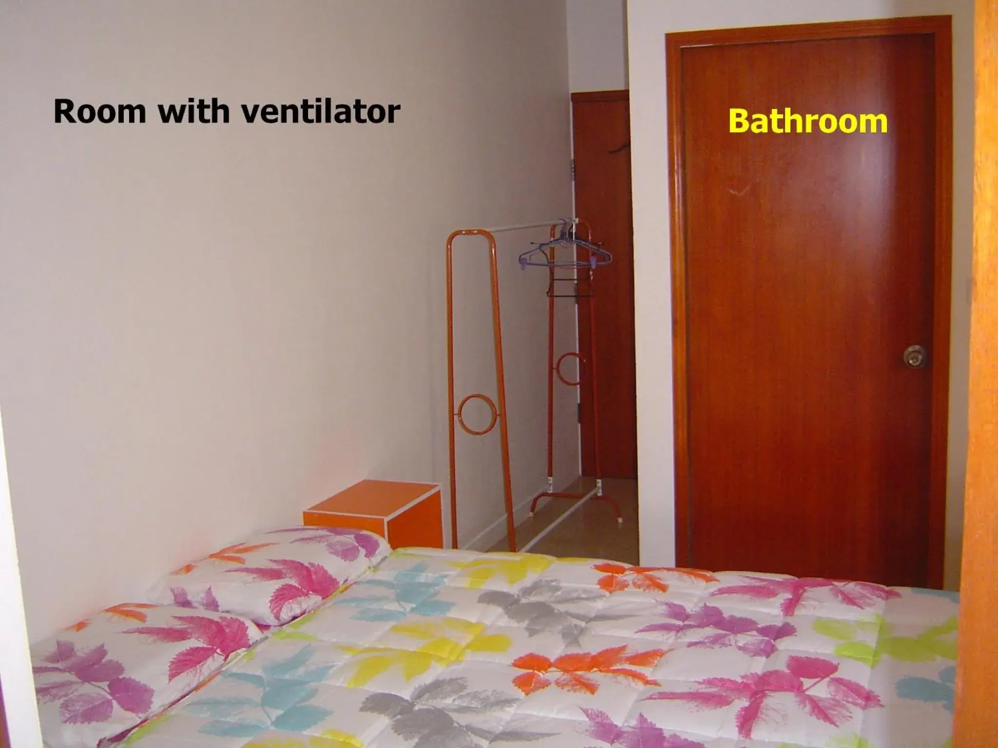 Budget Double Room in Mini-golf **** & Resort Ubon Ratchathani Budget Double Room in Mini-golf **** & Resort Ubon Ratchathani