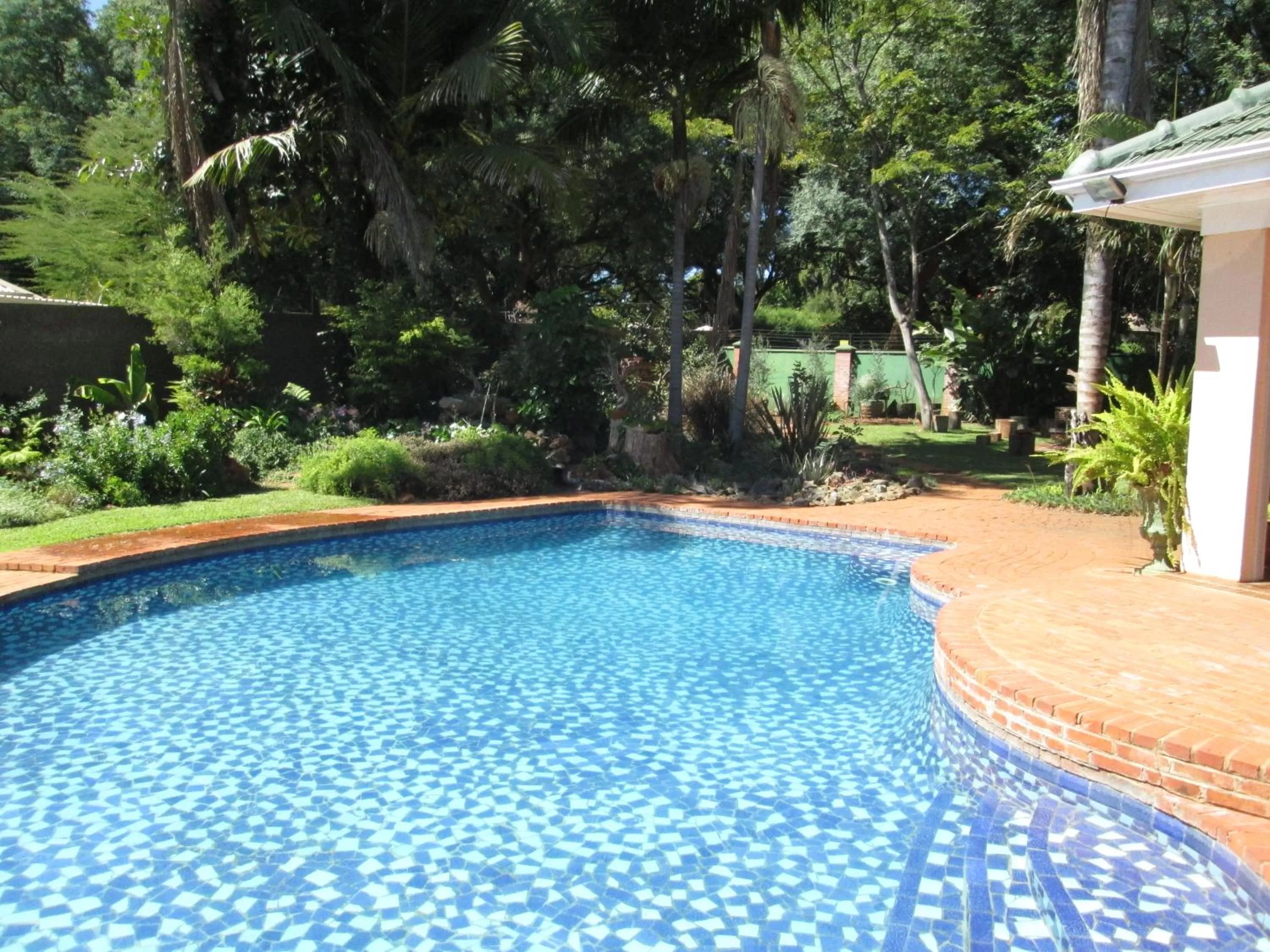 Pool view, Swimming Pool in 12 FLEETWOOD