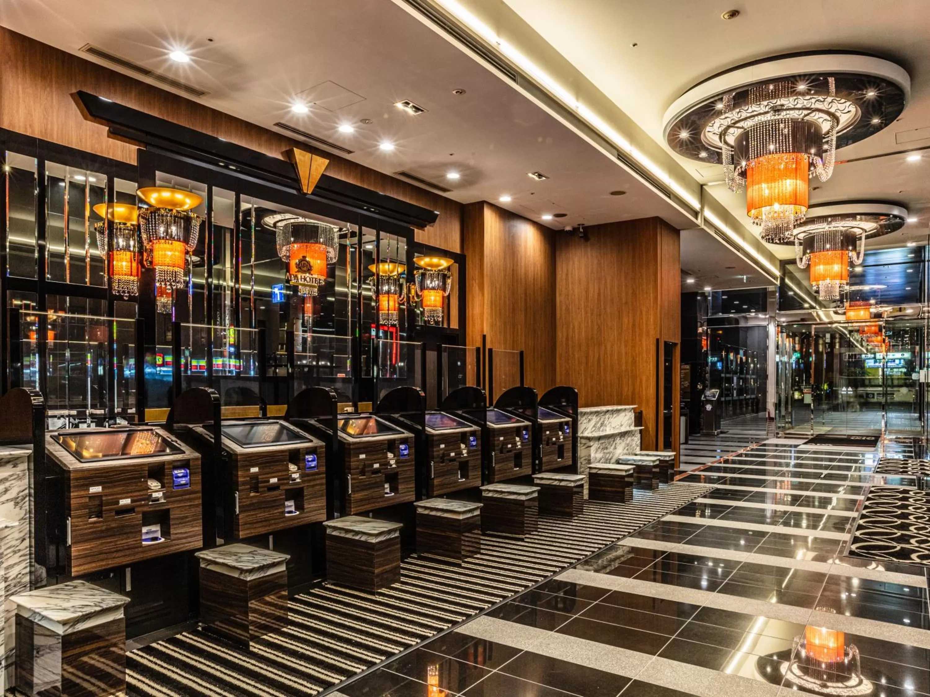 Lobby or reception in APA Hotel Osaka Higobashi Ekimae