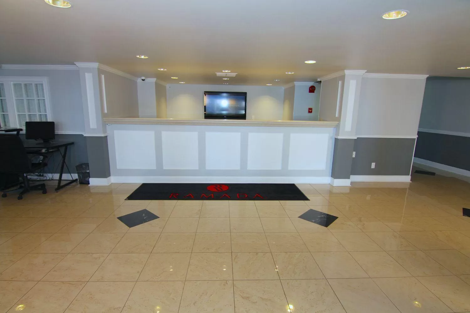 Lobby or reception, Lobby/Reception in Ramada by Wyndham Henderson/Evansville