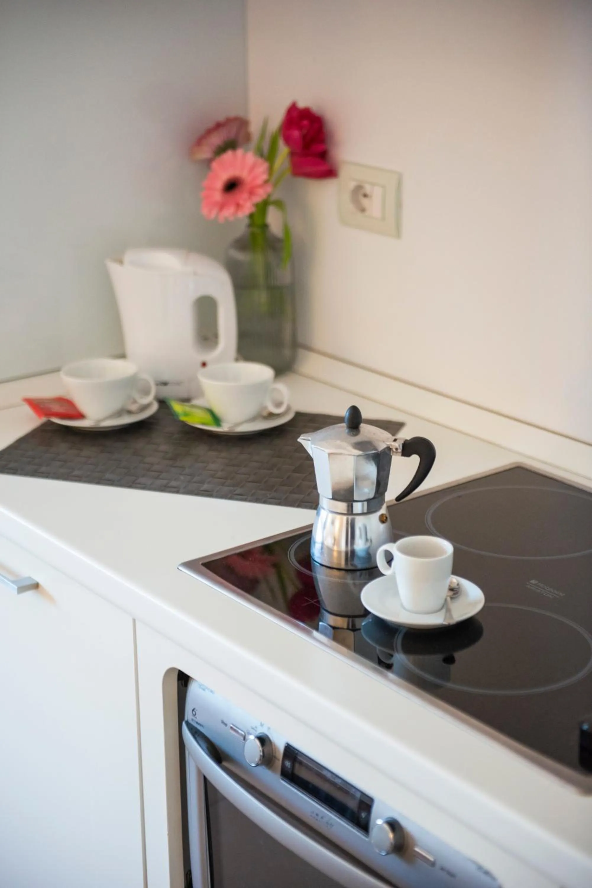 Food and drinks in Hotel Dimorae Rooms and Suites - Apartments