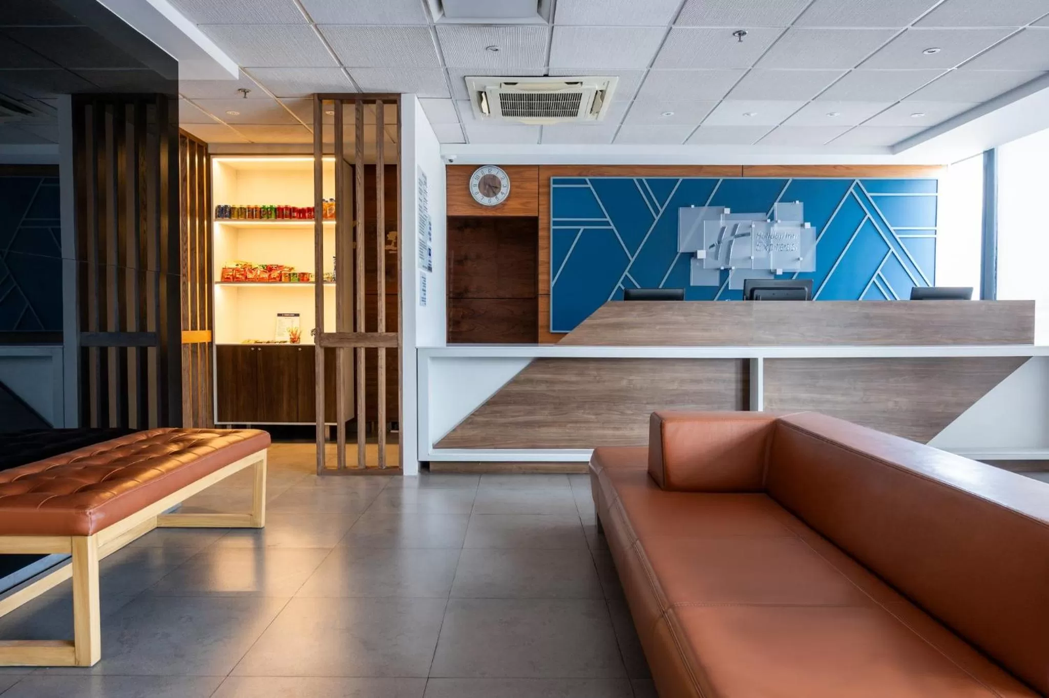 Property building in Holiday Inn Express Mexico City Satelite by IHG