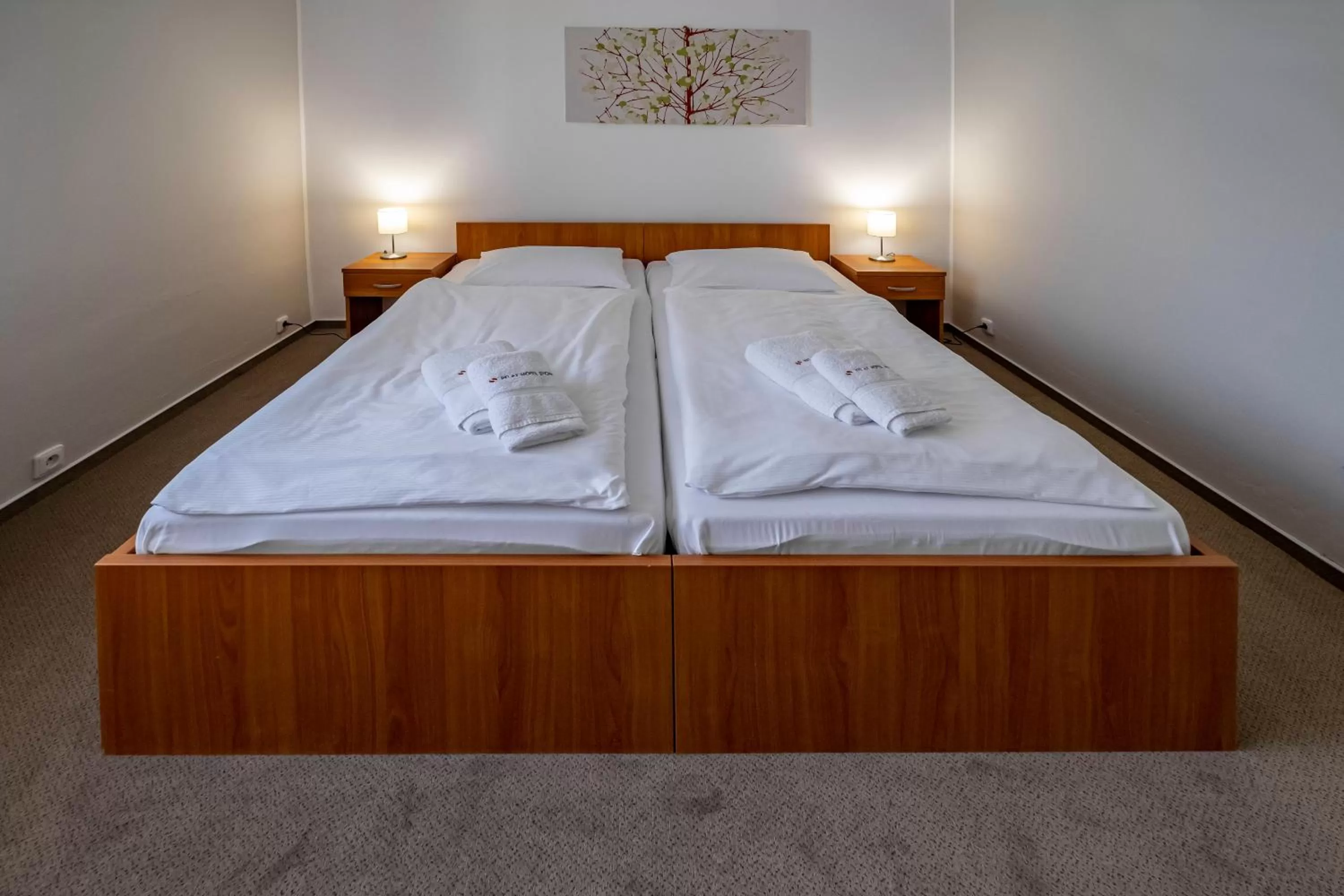 Bed in Relax Hotel Stork