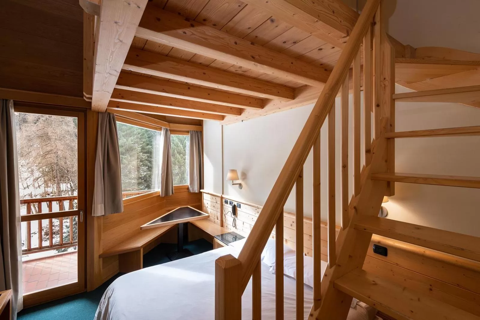 Bed in Hotel Garni Pegrà