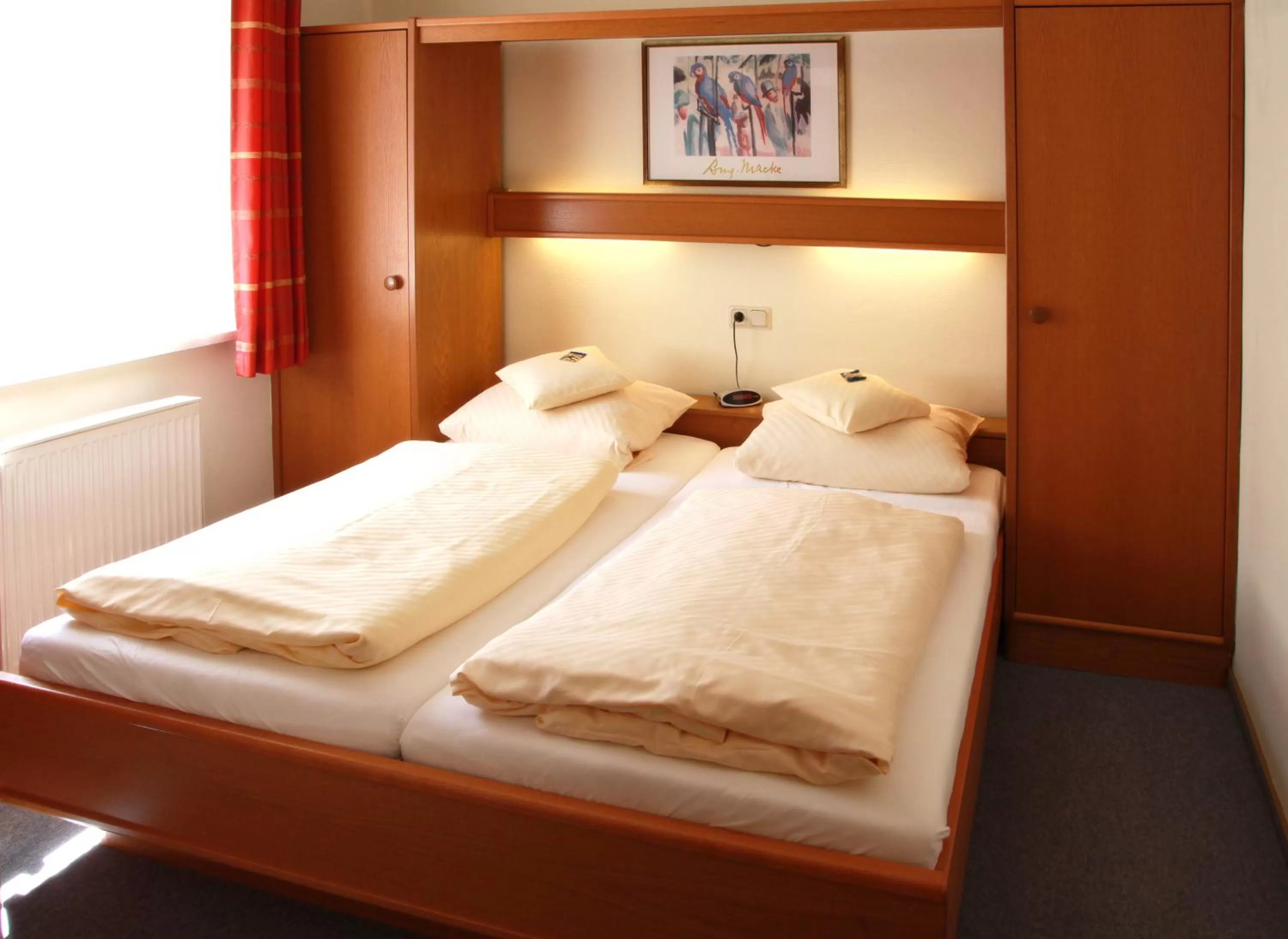 Bed in Hotel Garni "Zur Alten Post"