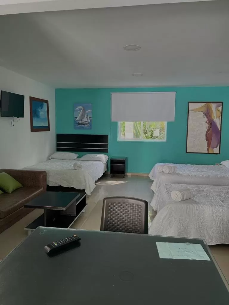 Photo of the whole room, Bed in Villa San Miguel