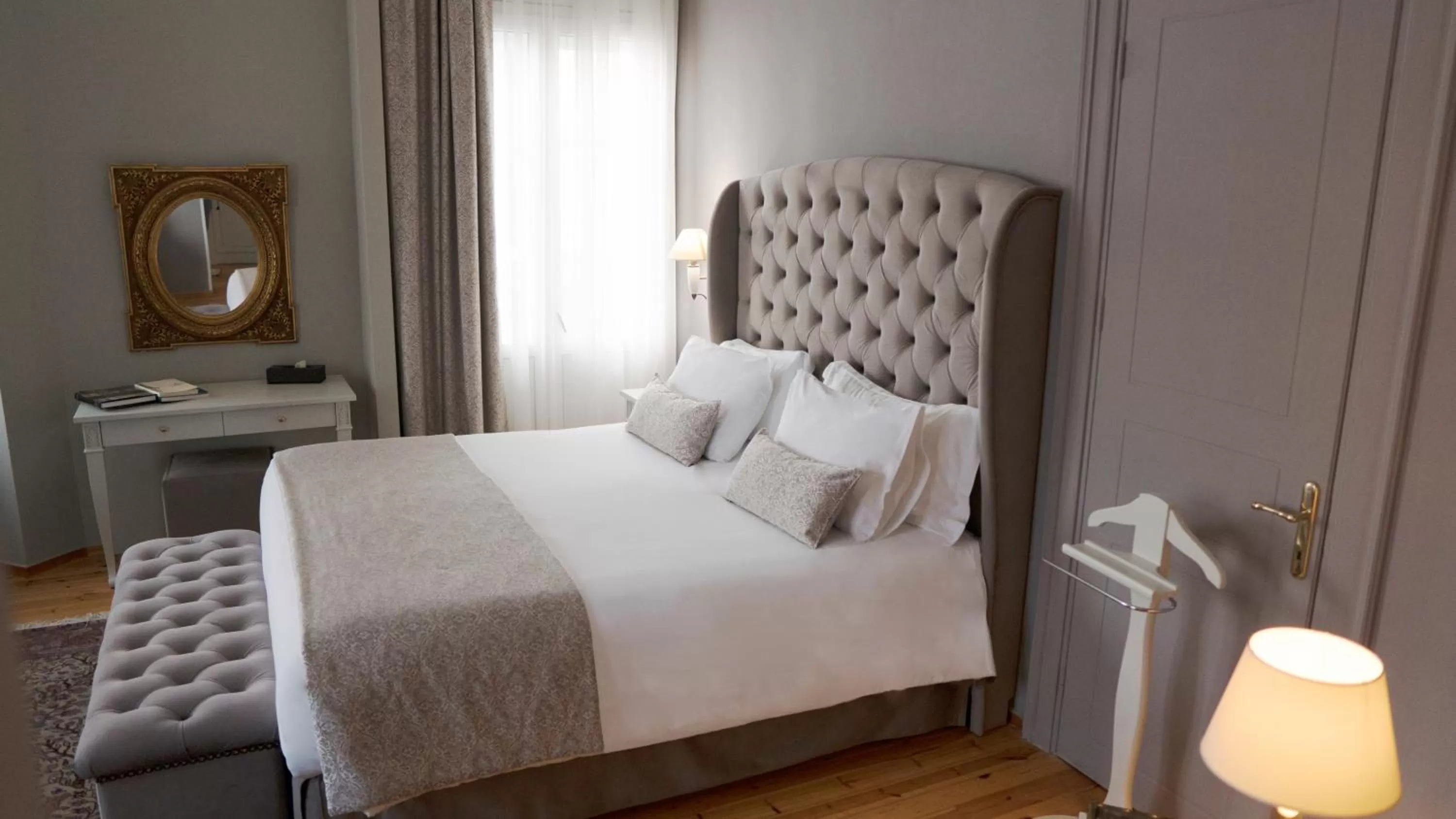 Executive Room in Capsis Bristol Boutique Hotel