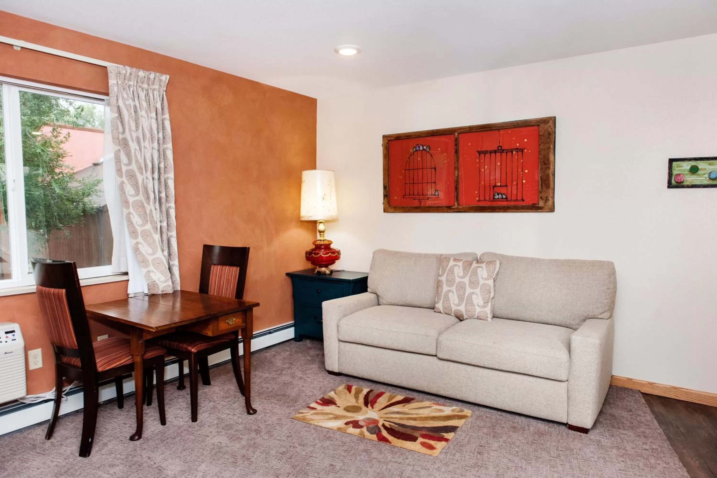 Living room in Red Wing Motel