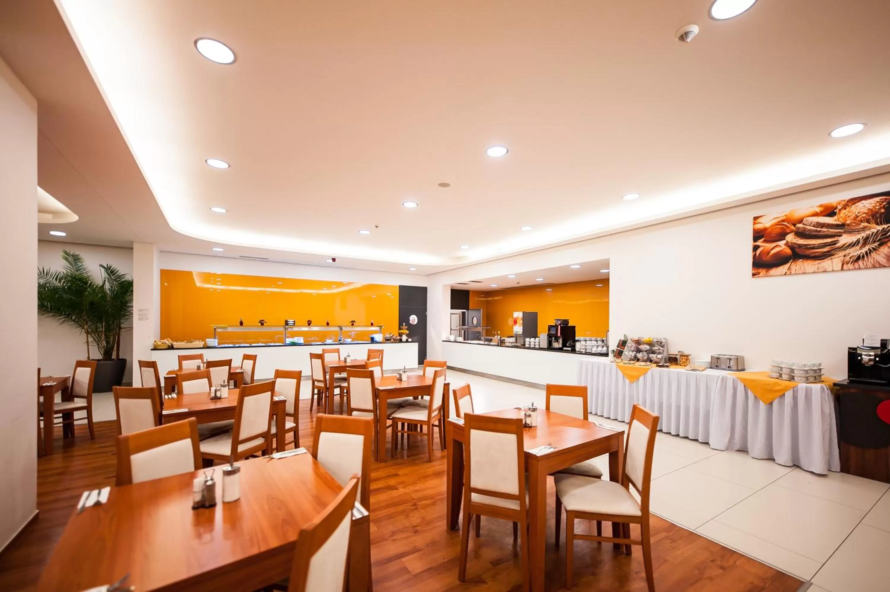 Restaurant/places to eat in Hotel Pivovar