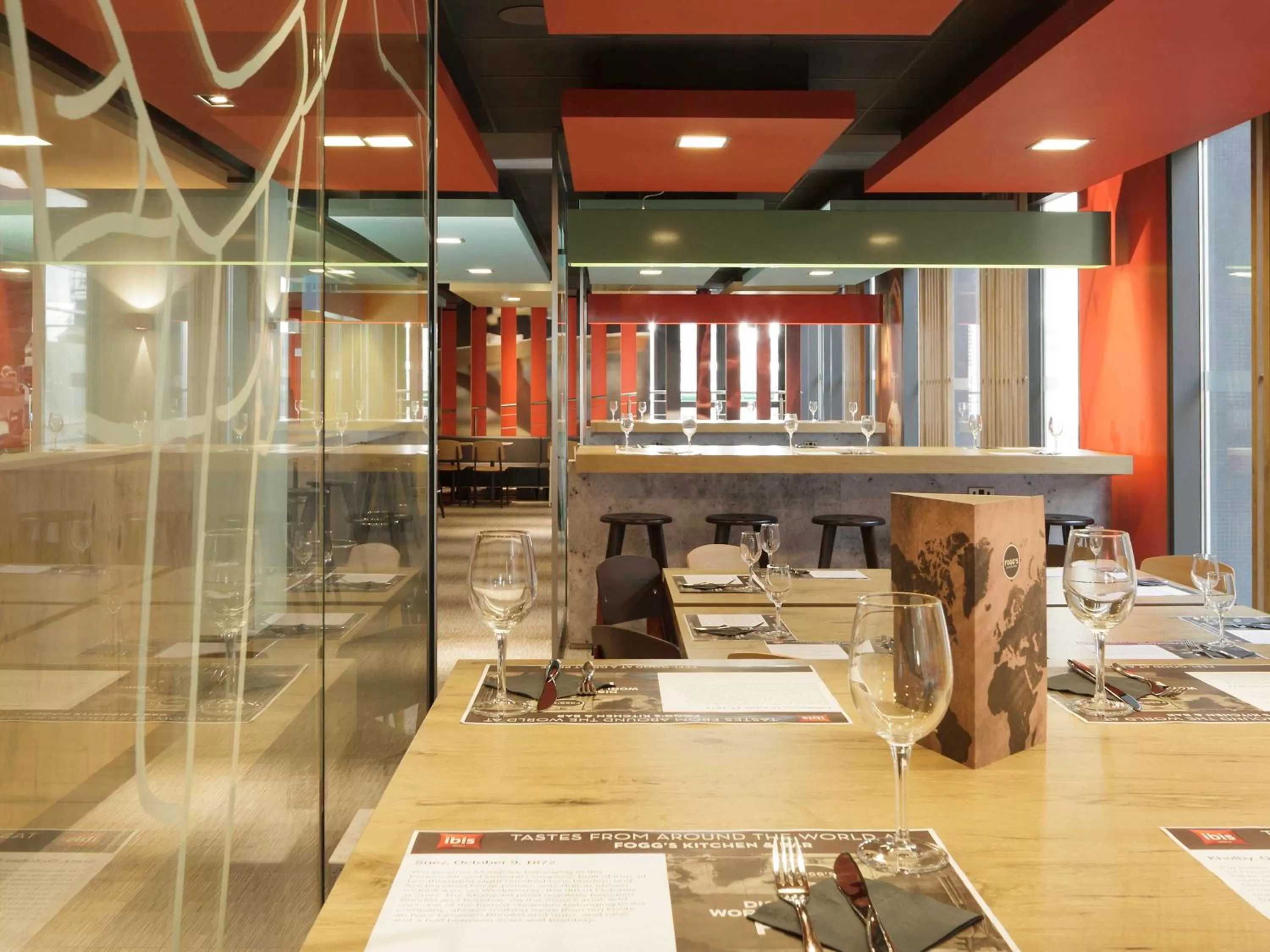 Restaurant/places to eat in ibis London Excel-Docklands