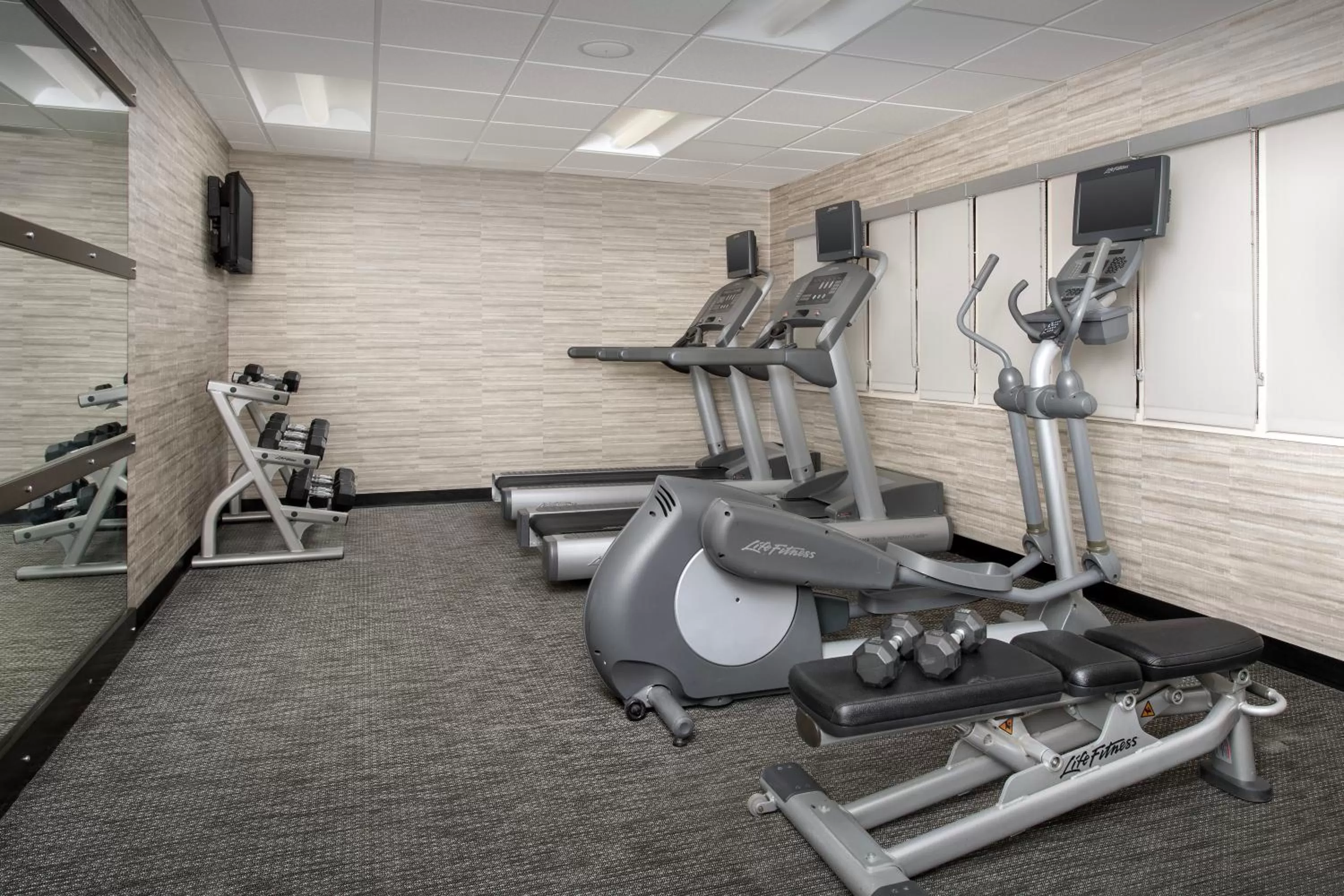 Fitness centre/facilities in Courtyard by Marriott Dayton Beavercreek