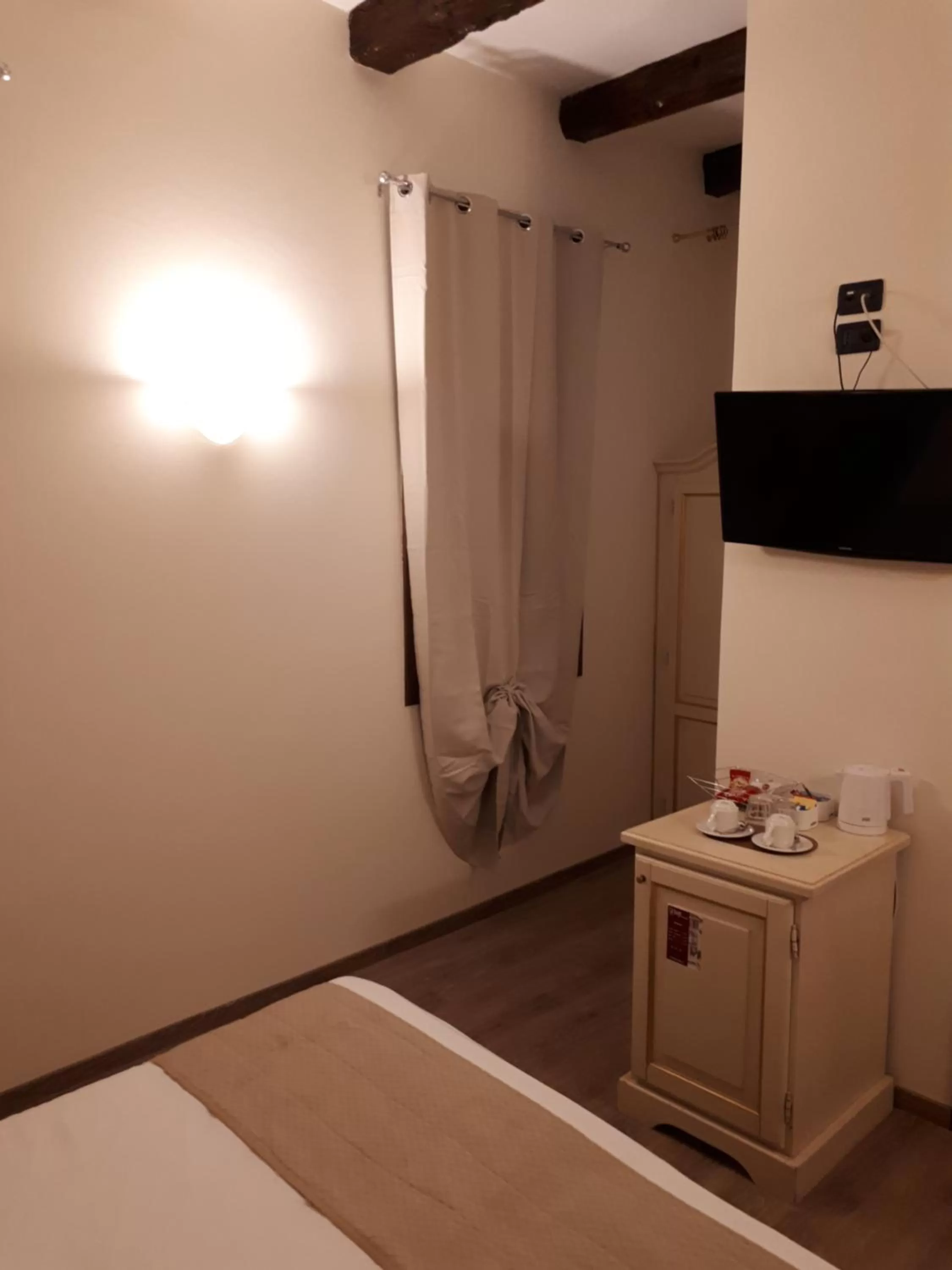 Photo of the whole room, Bed in Cà Doge