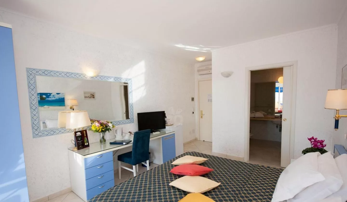 Bedroom in Hotel Weber Ambassador