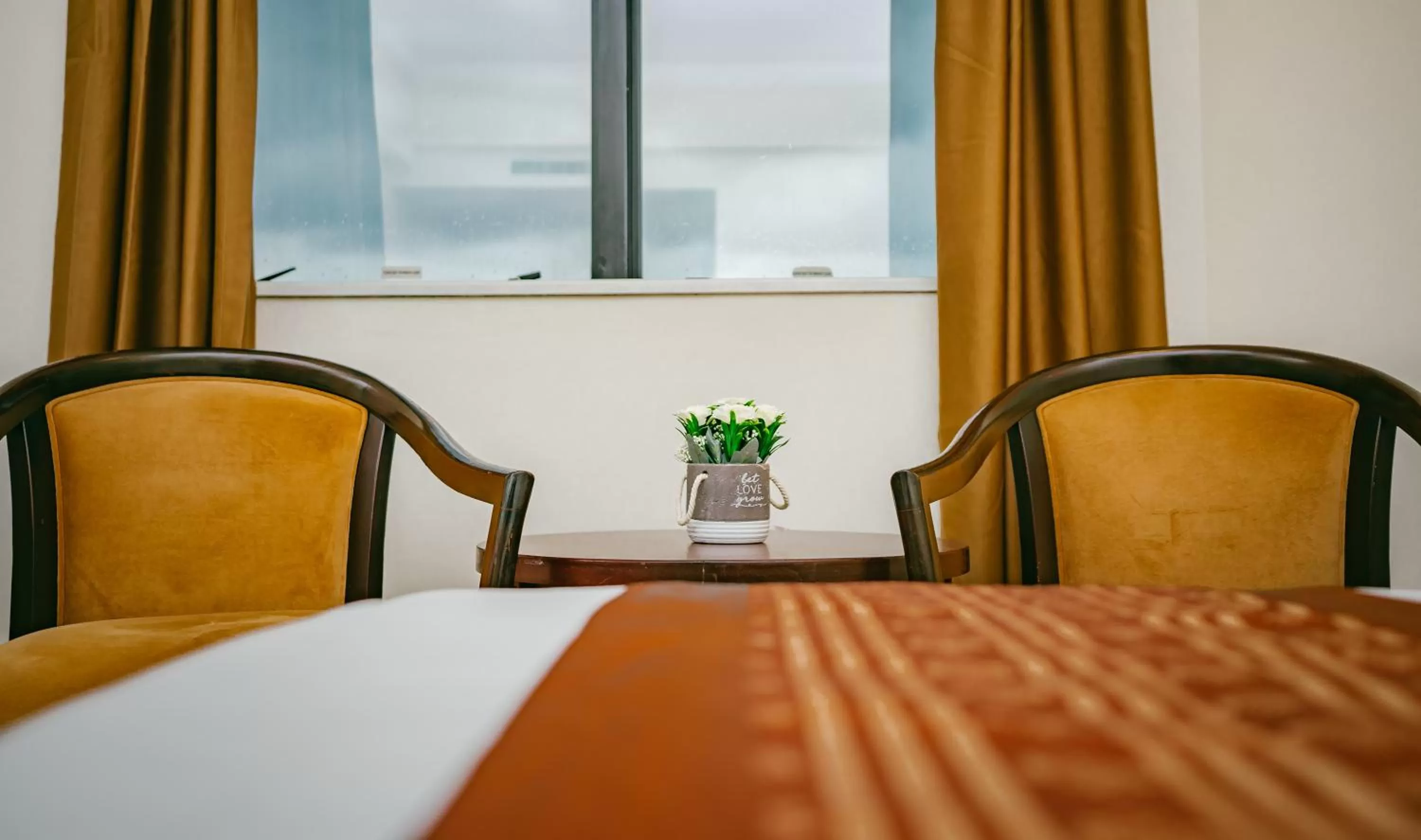 Bed in Crystal Crown Hotel JB