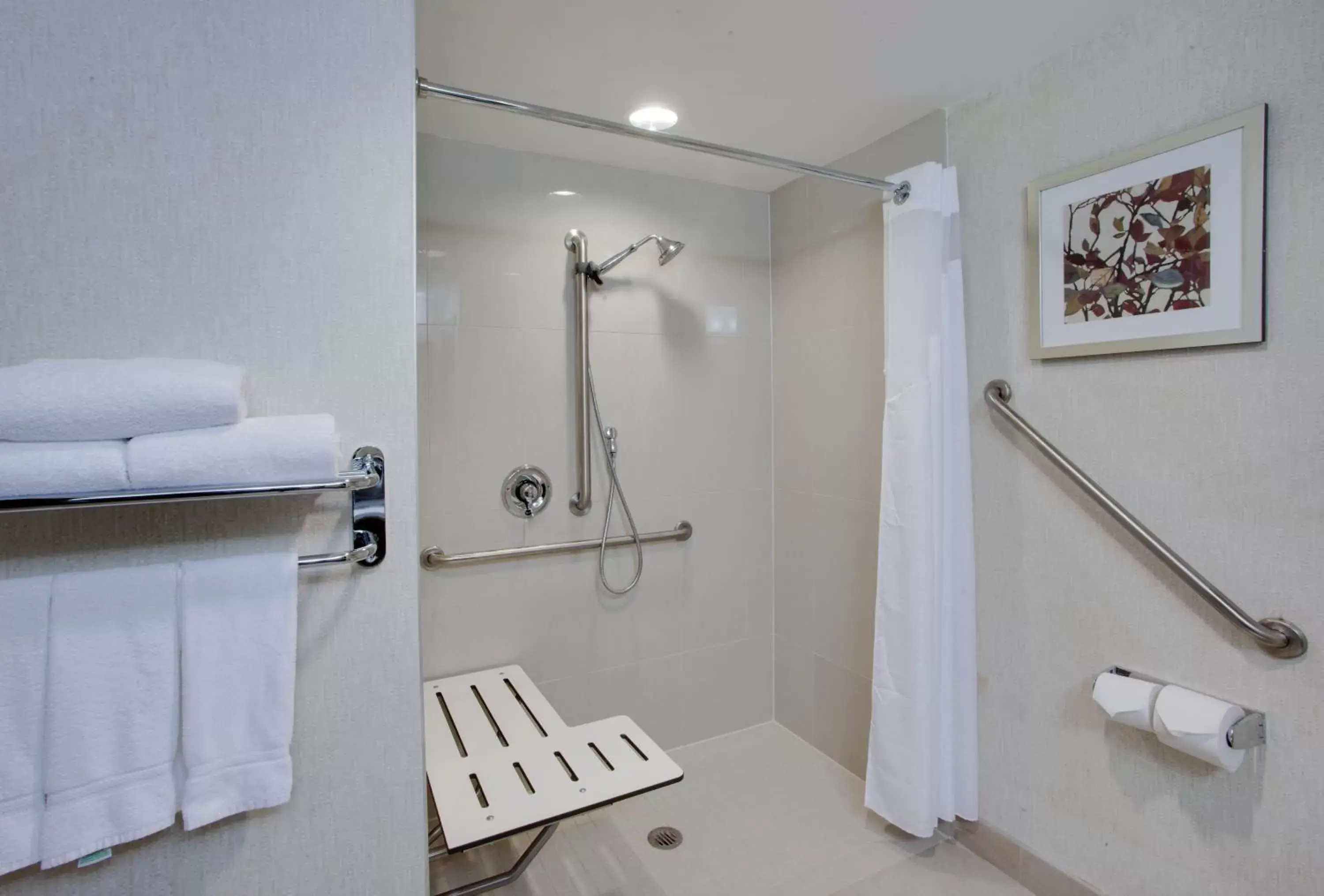 Double Room with Two Double Beds - Disability Access in Holiday Inn Express & Suites Ottawa East-Orleans, an IHG Hotel Double Room with Two Double Beds - Disability Access in Holiday Inn Express & Suites Ottawa East-Orleans, an IHG Hotel