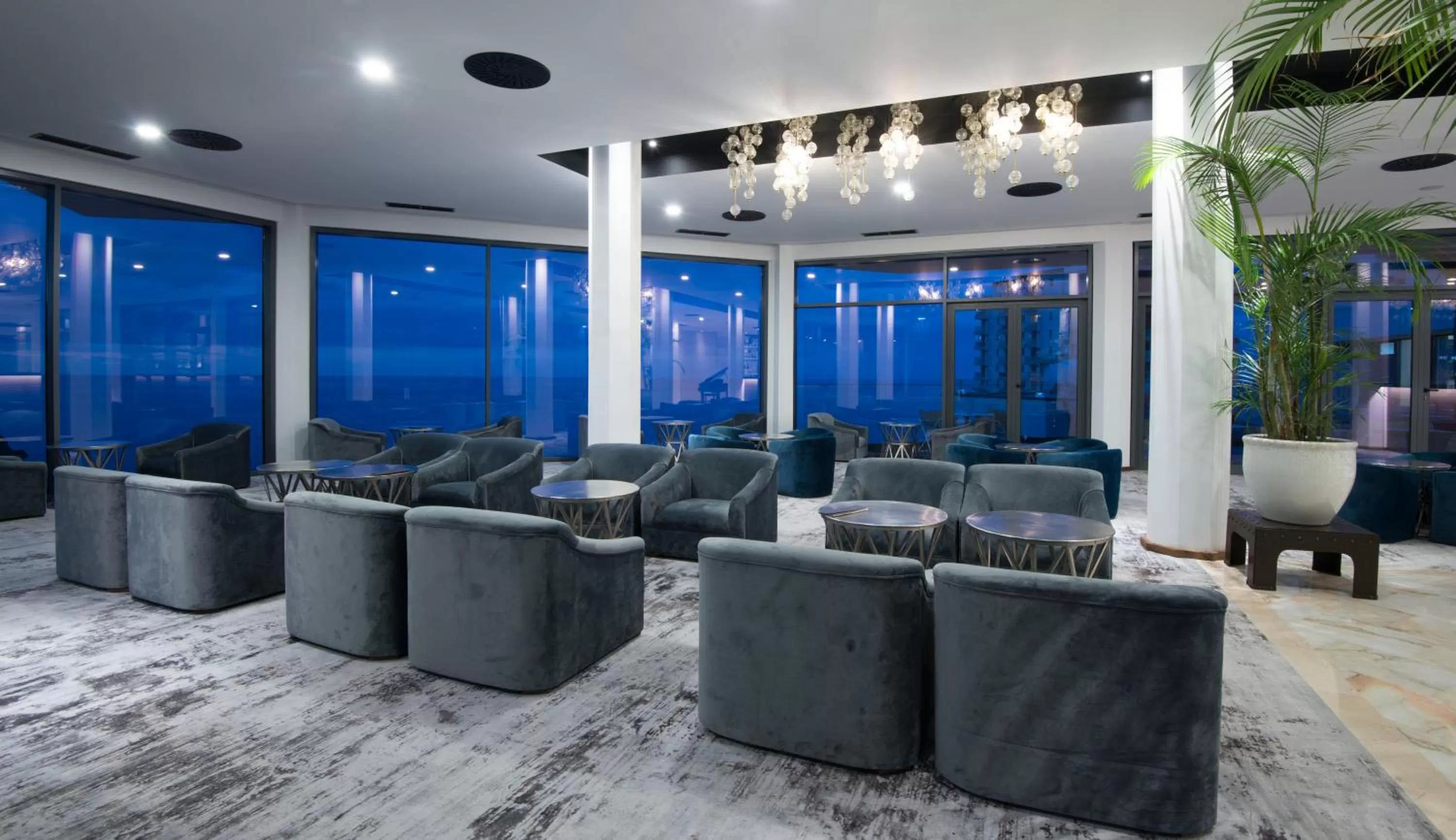 Lounge or bar in Hotel Baia Azul