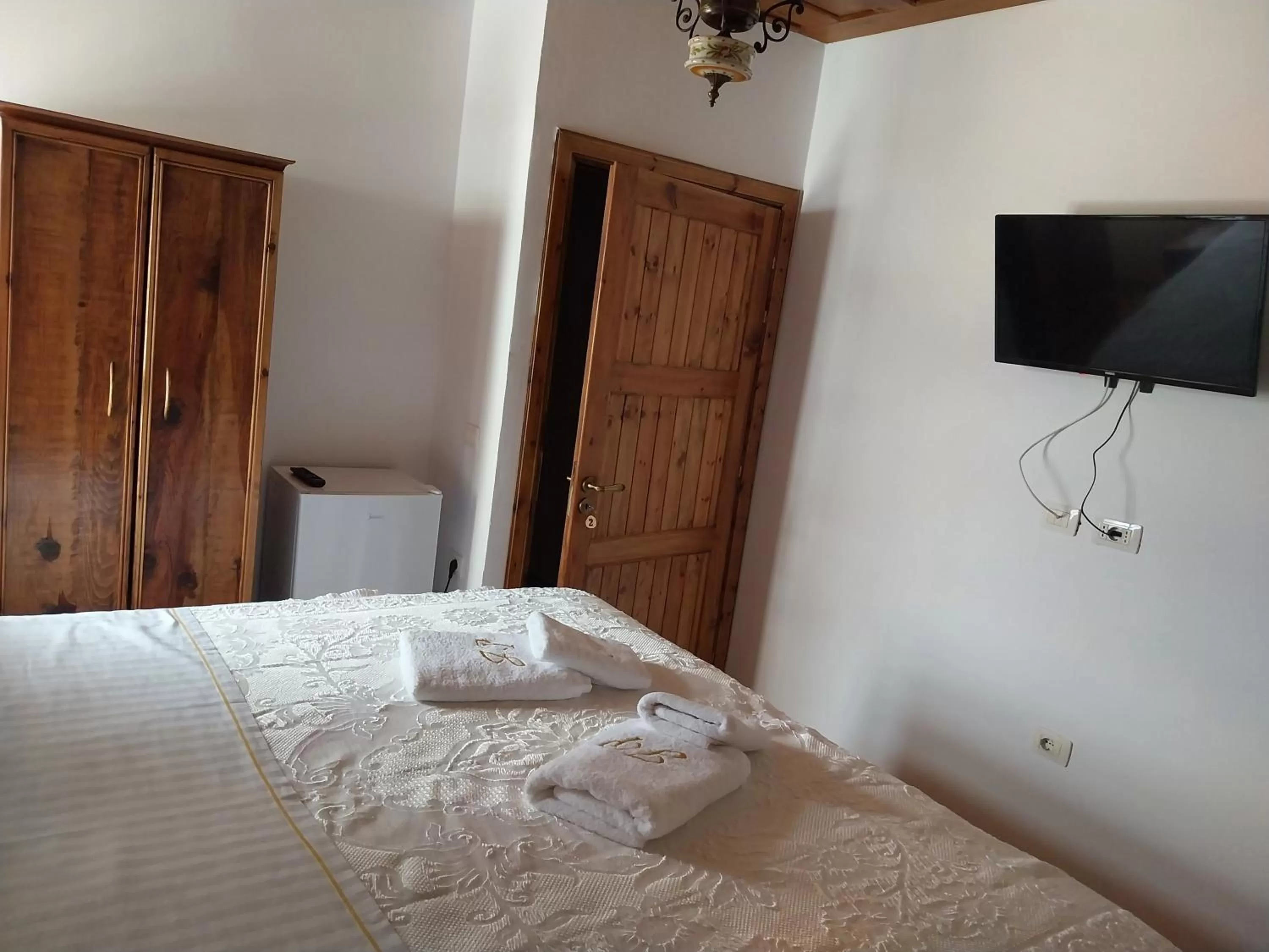 TV/Entertainment Center in Guest House J.Prifti