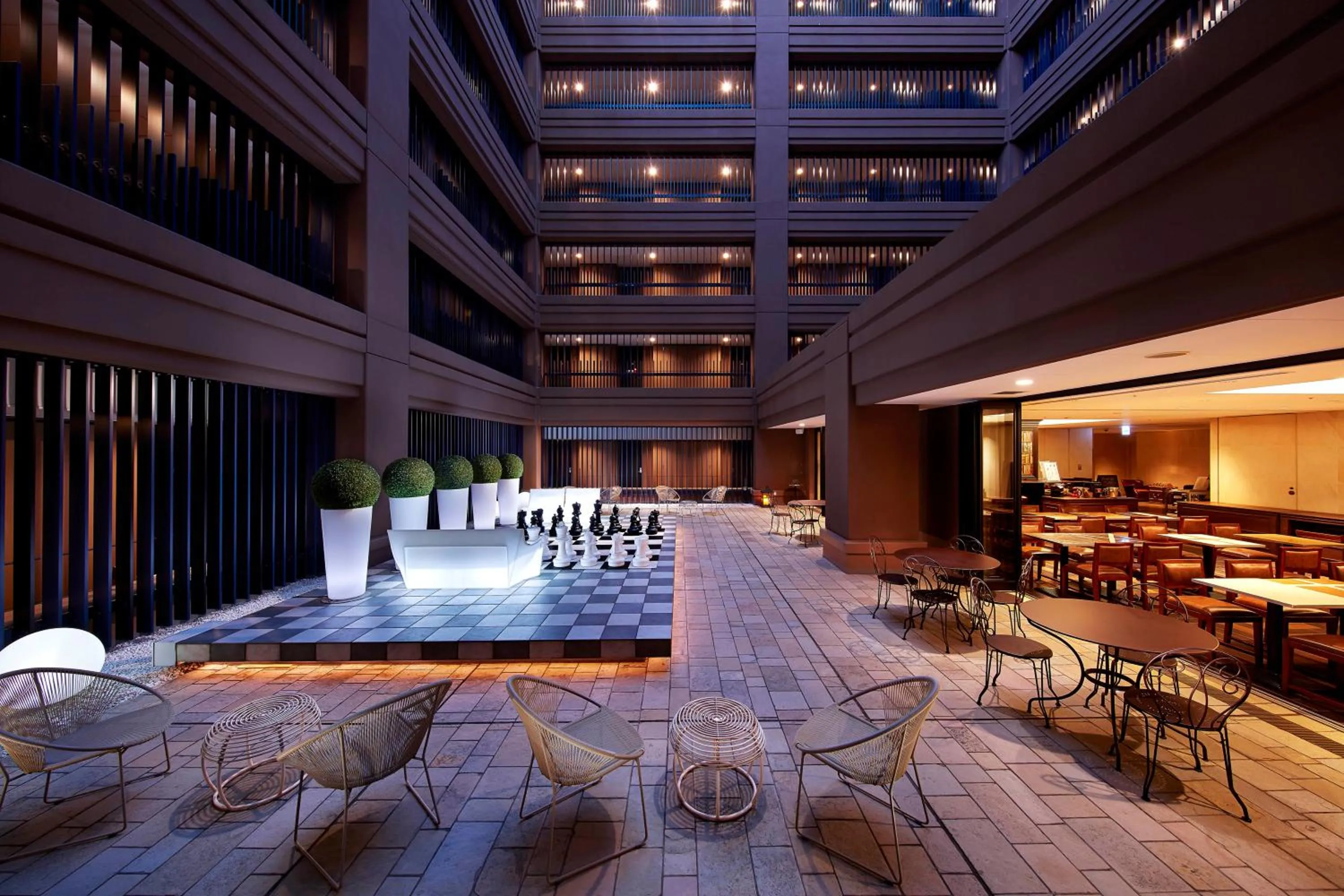 Communal lounge/ TV room in Hotel Villa Fontaine Kobe Sannomiya