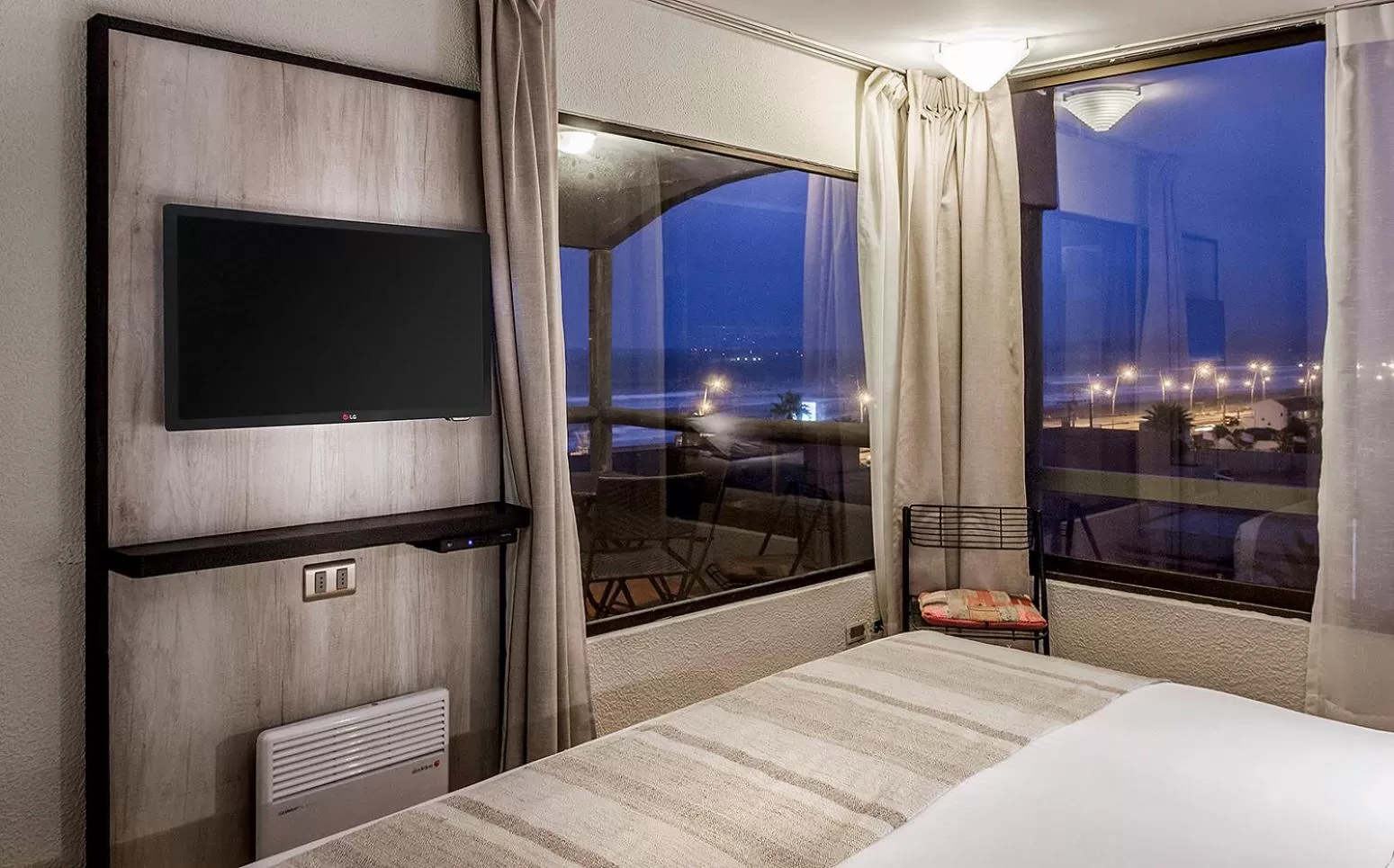 TV and multimedia, Bed in Hotel Club La Serena