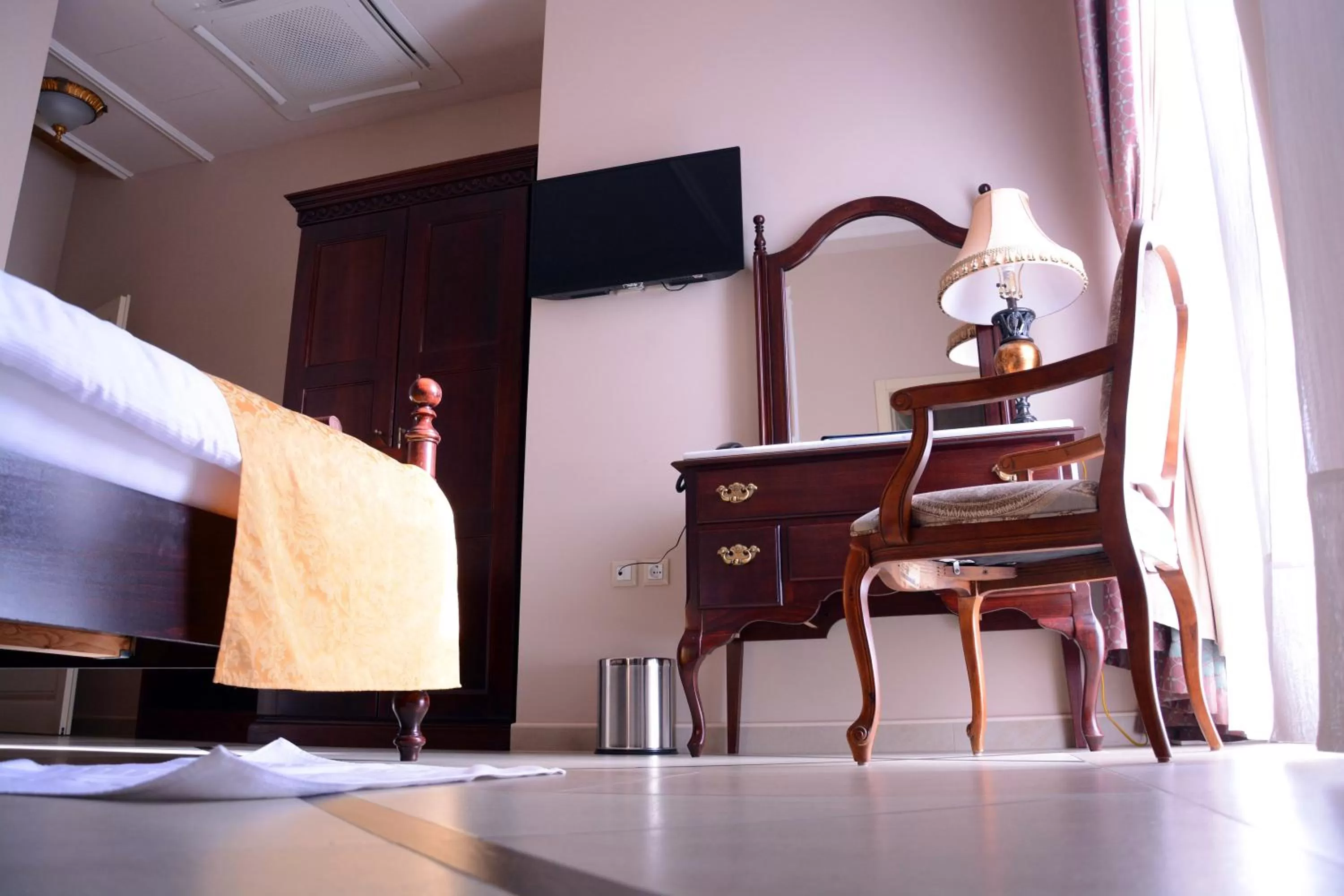 Arbia Dorka Heritage Palace