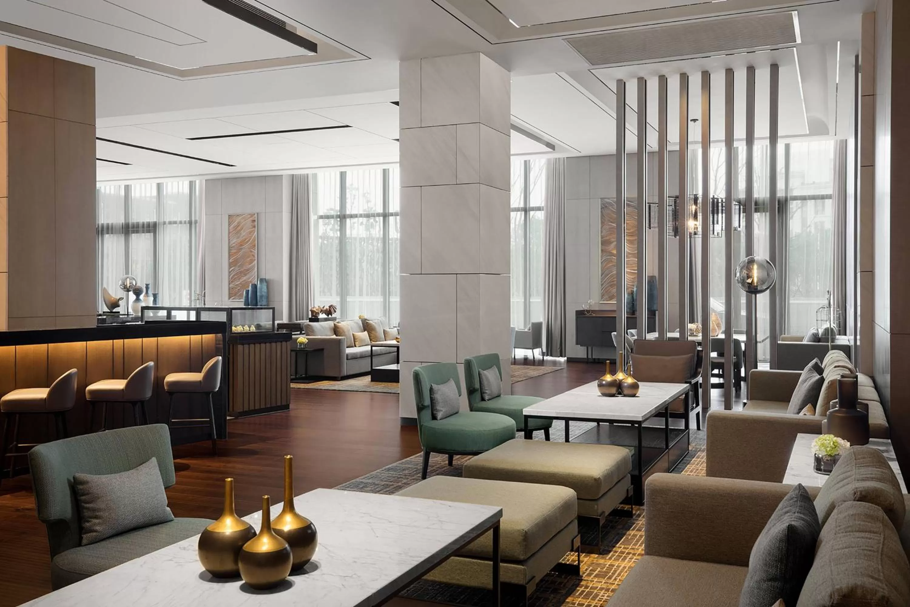 Lobby or reception in Shanghai Marriott Hotel Kangqiao