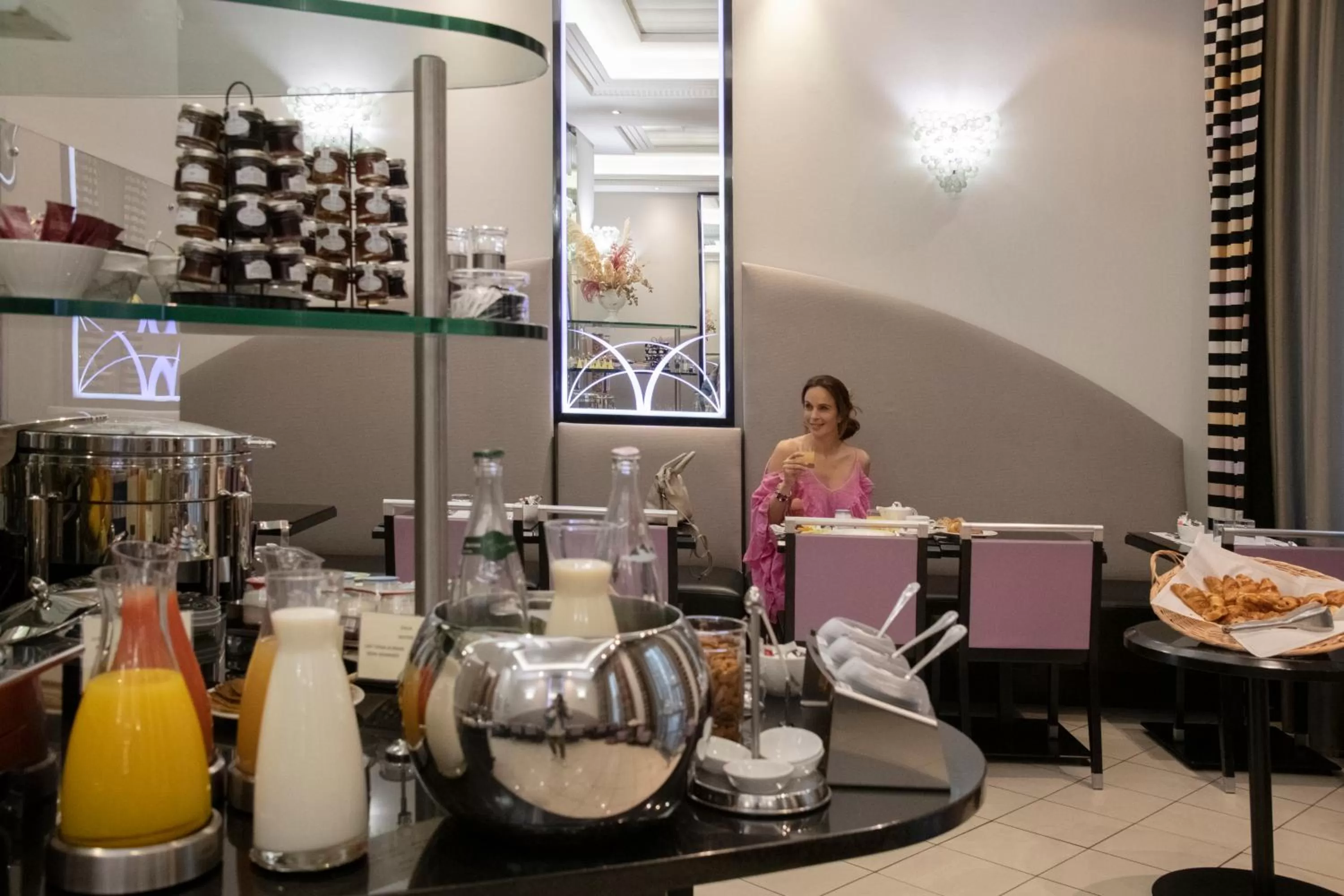 Food in BW Premier Collection Mondial