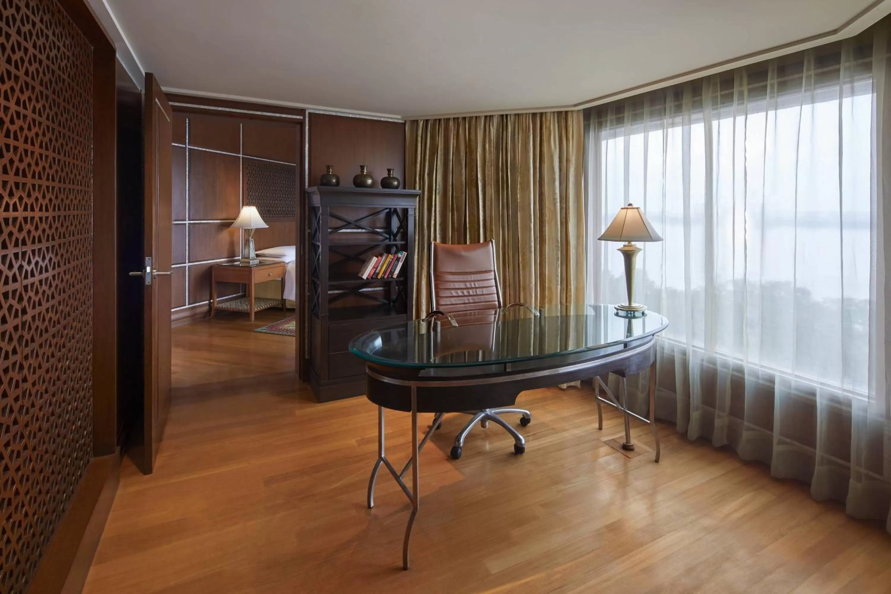 Living room in Hyderabad Marriott Hotel & Convention Centre