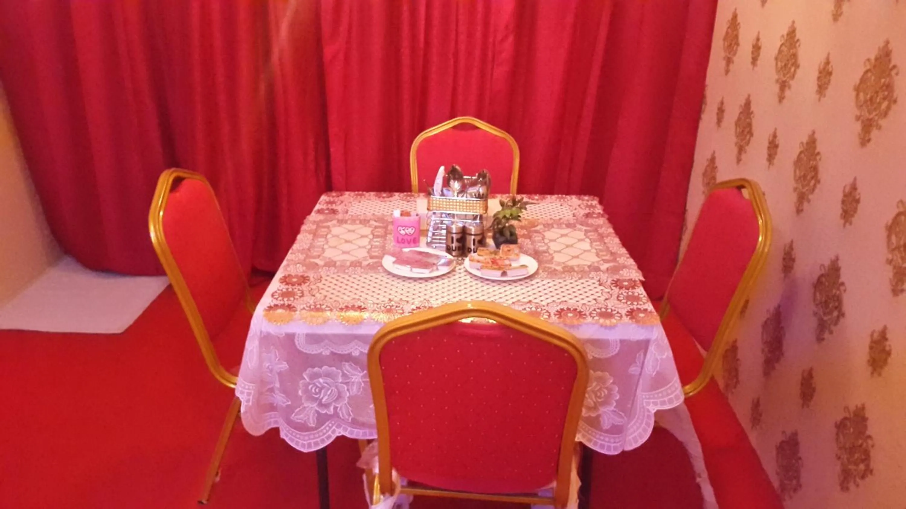 Food and drinks, Dining Area in AL Raien Hotel Apartment