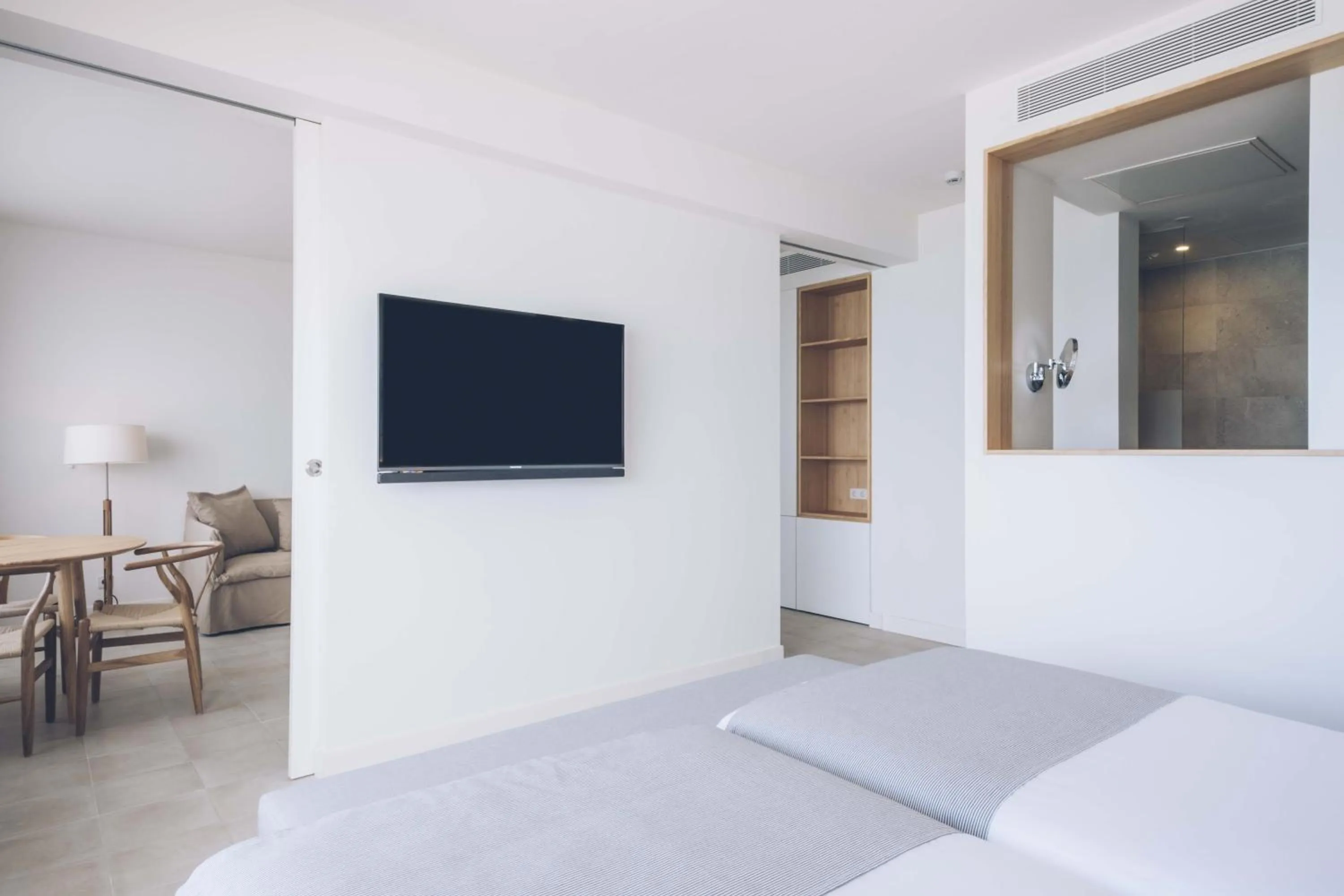 Bedroom, Bed in AYA Seahotel - Adults Only