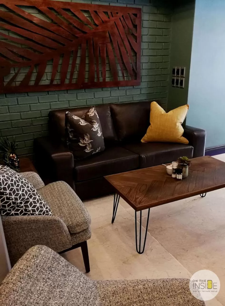 Restaurant/places to eat in Belaire Suites Hotel